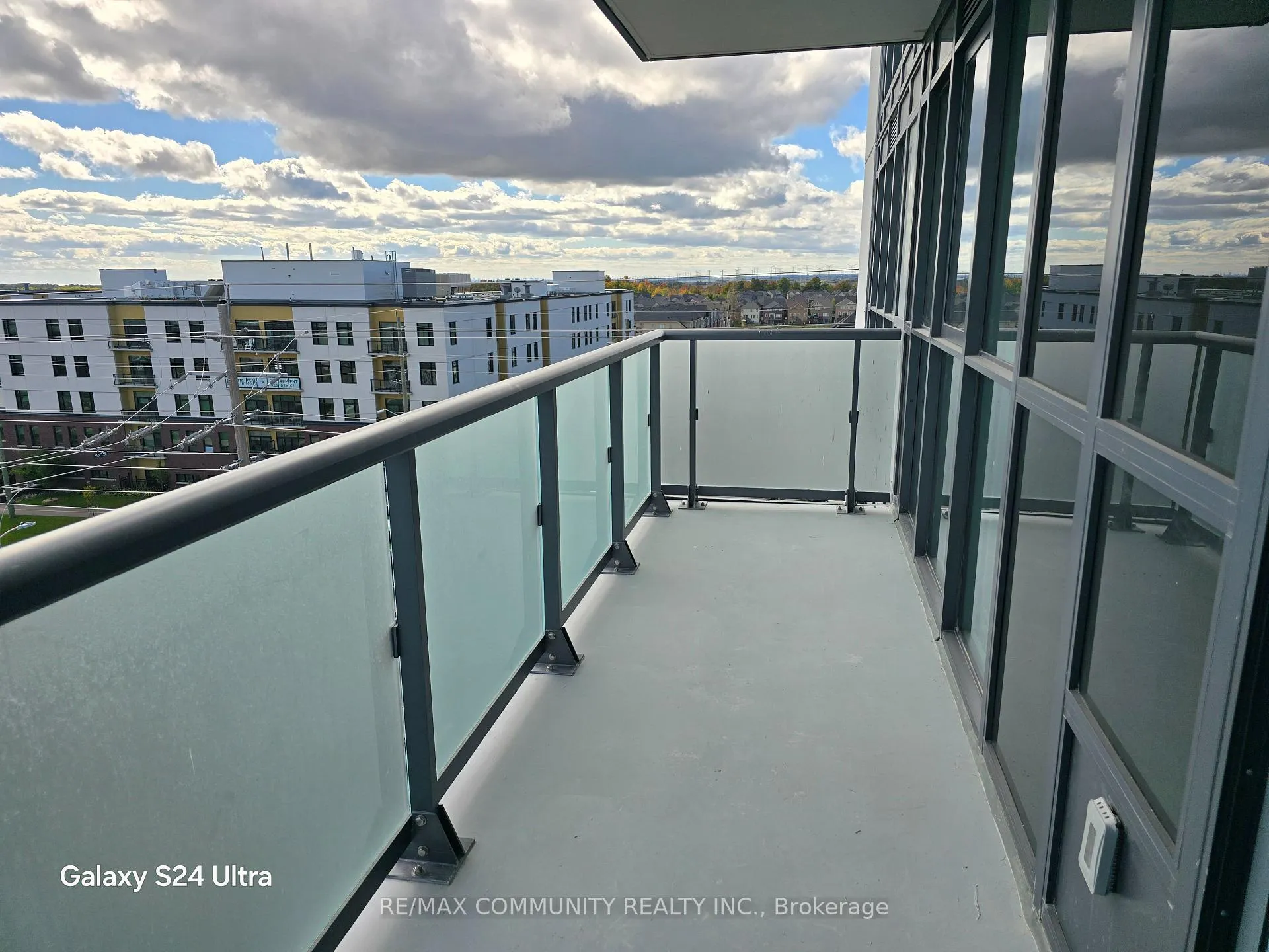 Photo 15 of Unit 606, 2545 Simcoe Street N, Oshawa, Windfields — HOMEH