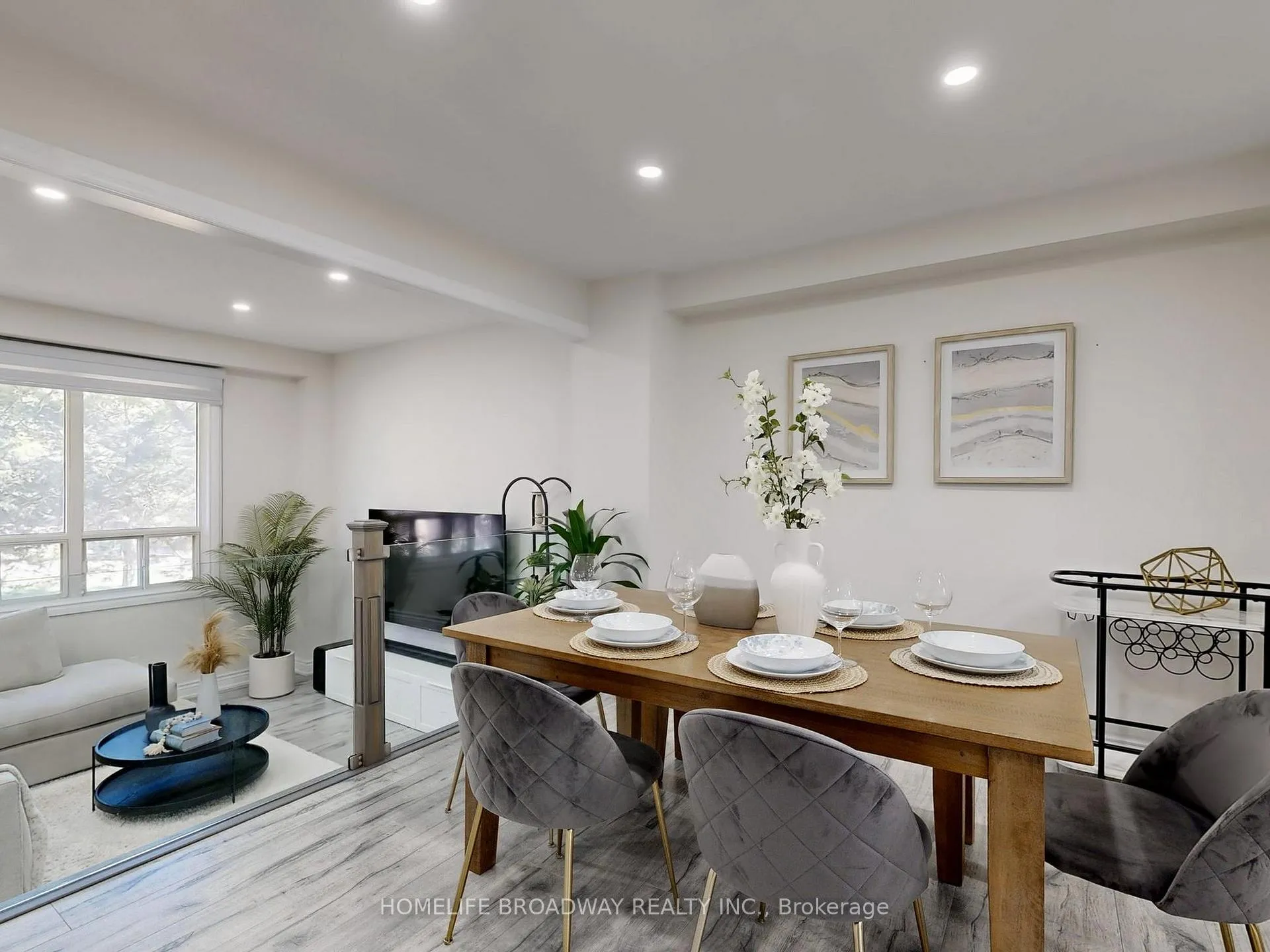 Photo 15 of 109 Poplar Crescent, Aurora, Aurora Highlands — HOMEH