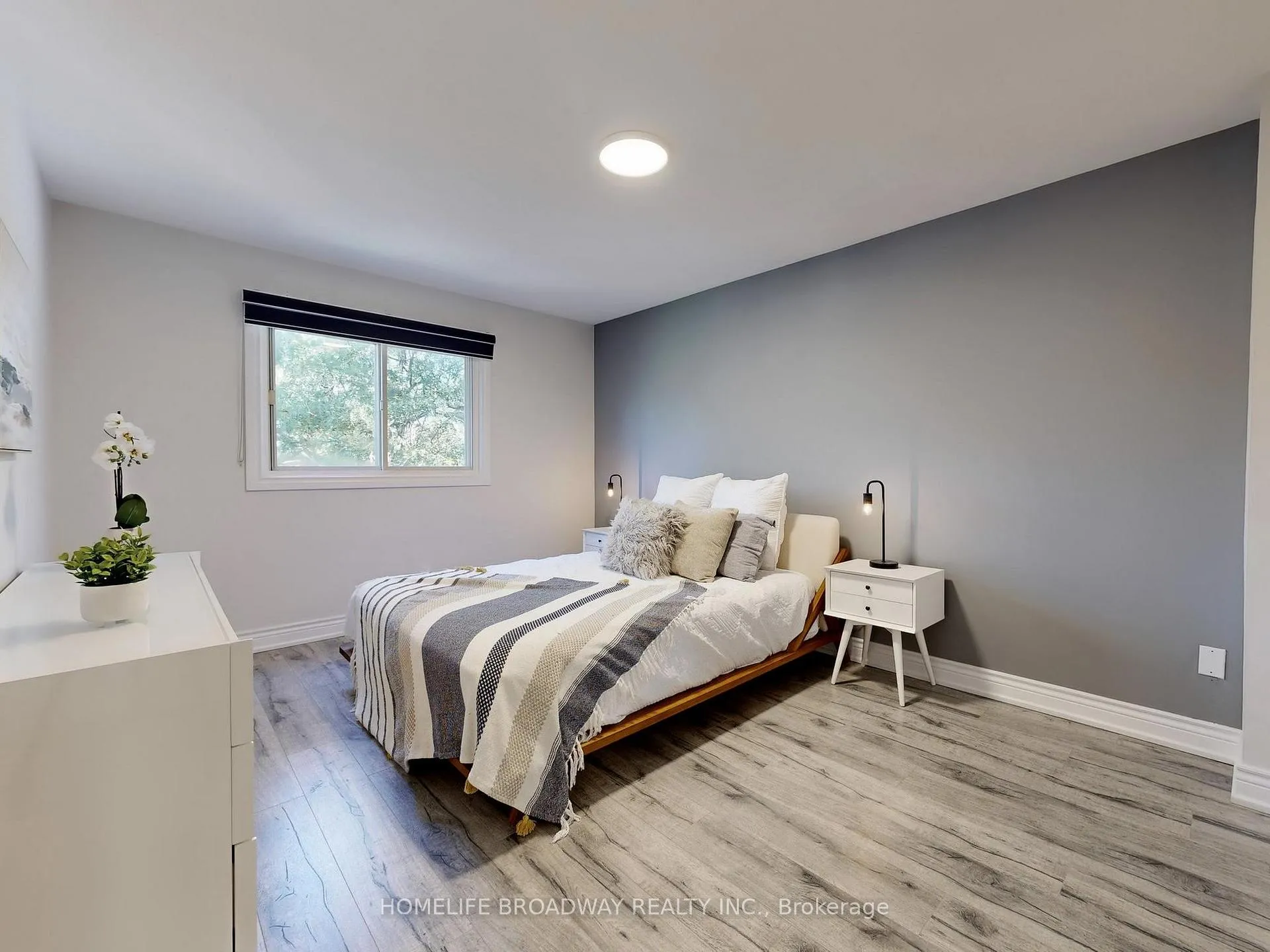 Photo 24 of 109 Poplar Crescent, Aurora, Aurora Highlands — HOMEH