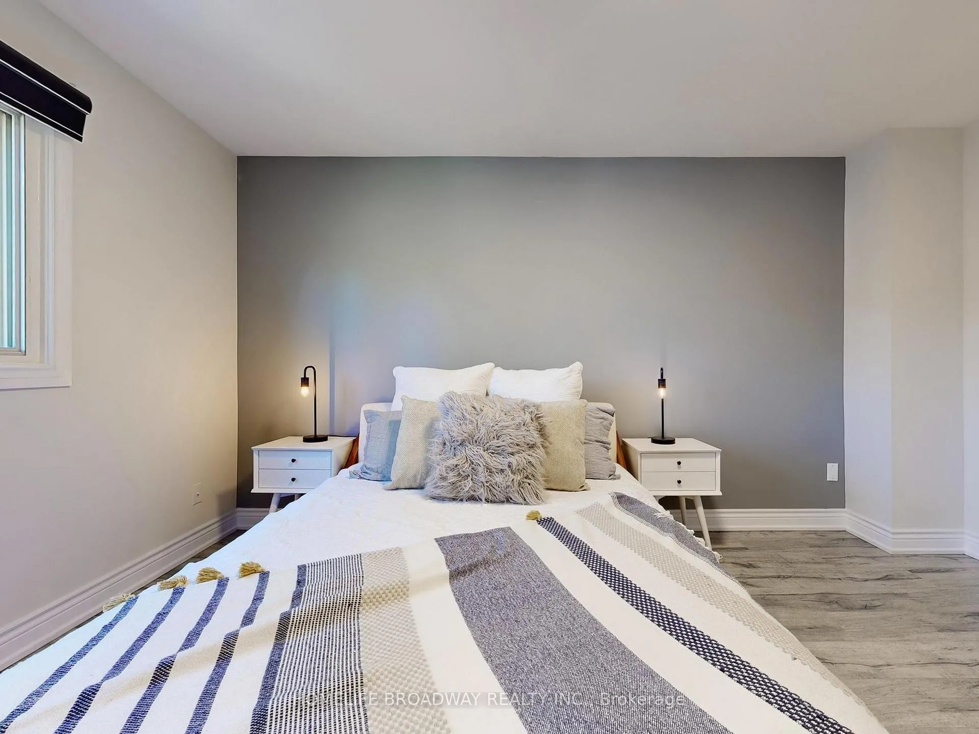 Photo 26 of 109 Poplar Crescent, Aurora, Aurora Highlands — HOMEH
