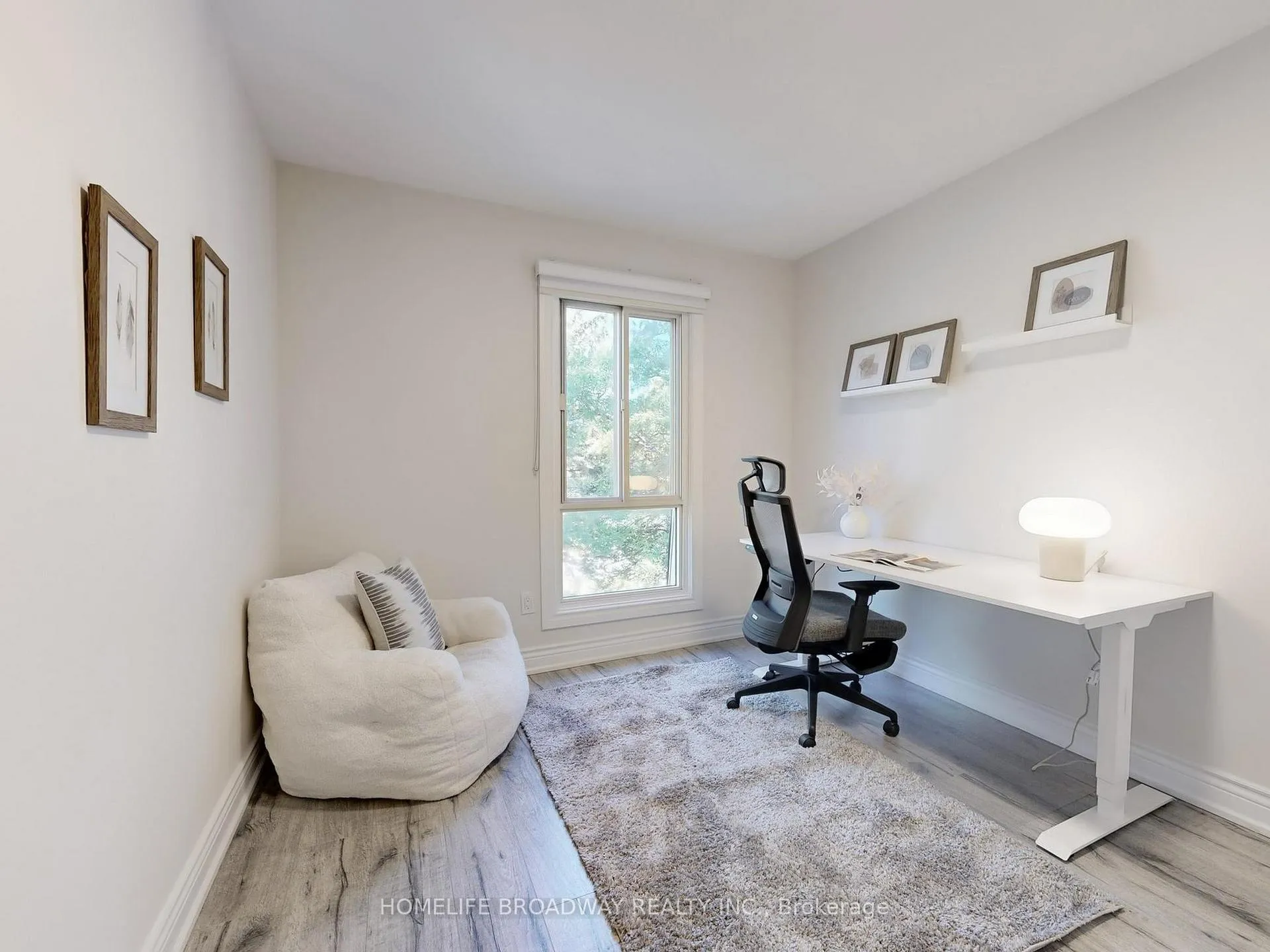 Photo 32 of 109 Poplar Crescent, Aurora, Aurora Highlands — HOMEH