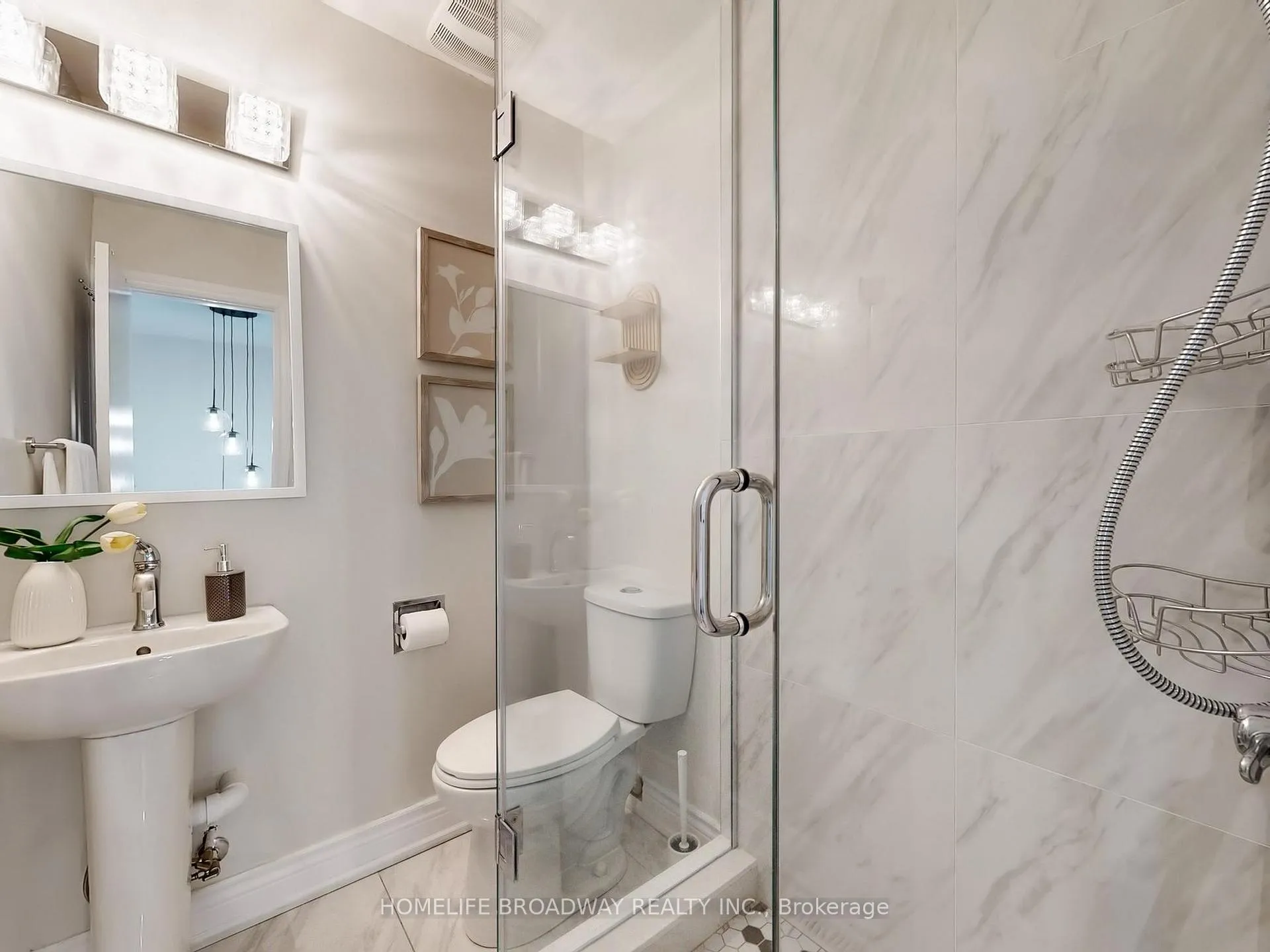 Photo 33 of 109 Poplar Crescent, Aurora, Aurora Highlands — HOMEH