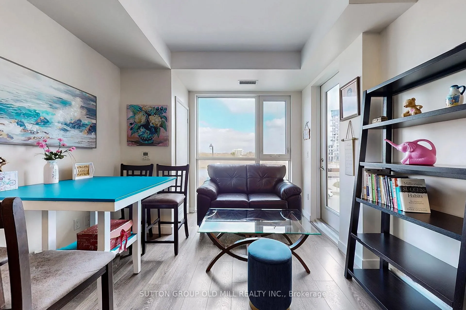 Photo 6 of Unit 214, 210 Sabina Drive, Oakville, Glenorchy — HOMEH