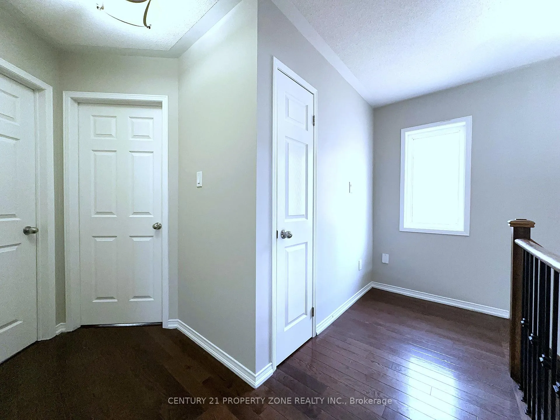 Photo 20 of 8 Loftsmoor Drive, Brampton, Sandringham-Wellington — HOMEH