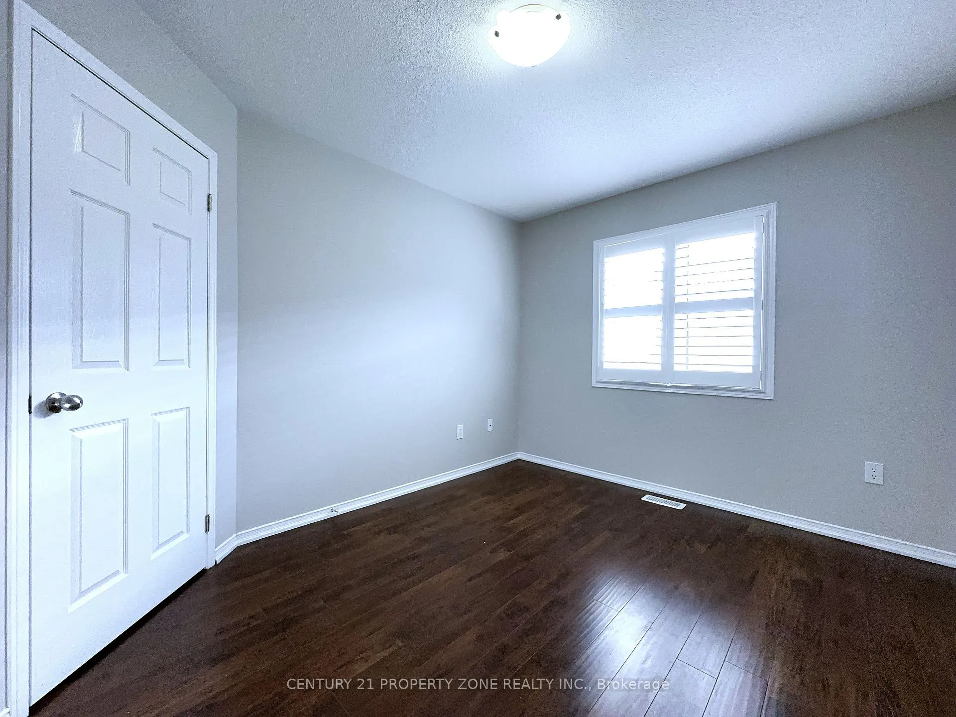 Photo 25 of 8 Loftsmoor Drive, Brampton, Sandringham-Wellington — HOMEH
