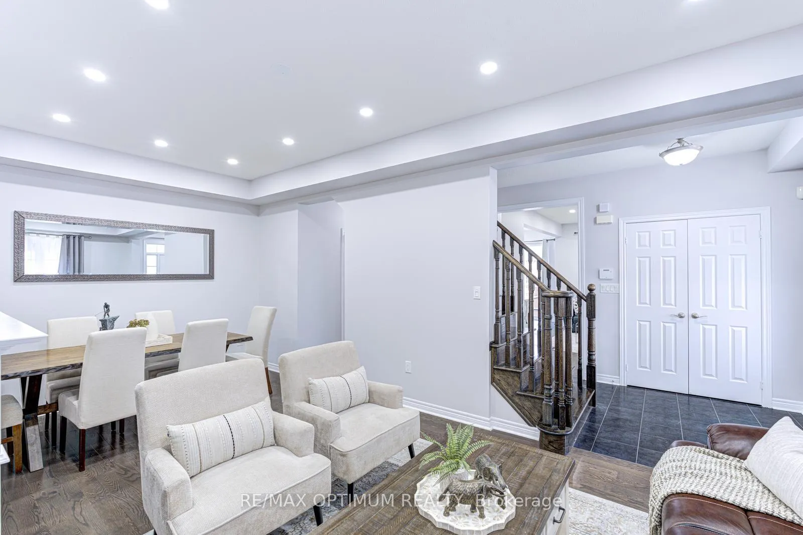 Photo 11 of 7 Bonnieglen Farm Boulevard, Caledon, Rural Caledon — HOMEH