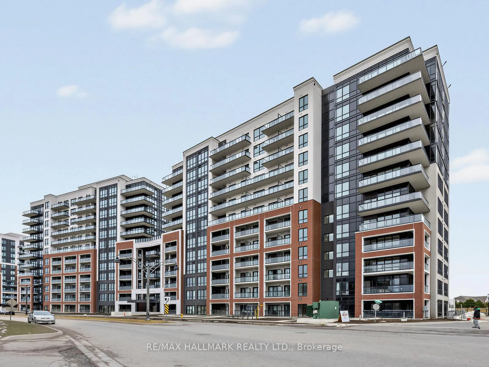 Photo 1 of Unit 616, 51 Clarington Avenue, Clarington, Bowmanville — HOMEH