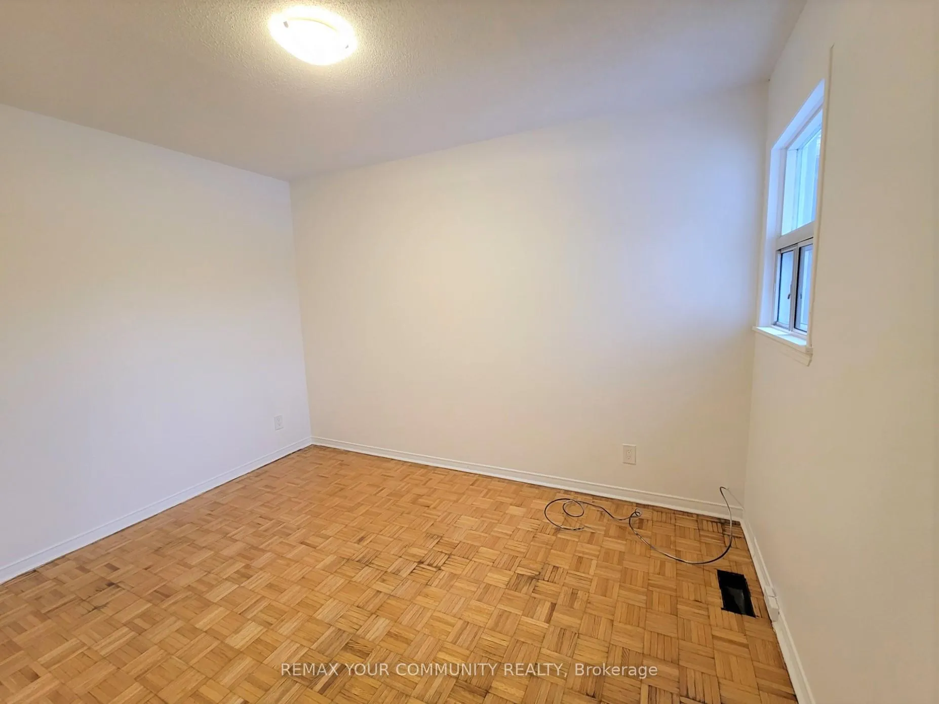 Photo 7 of 128 Dynevor Road, Toronto, Caledonia-Fairbank — HOMEH