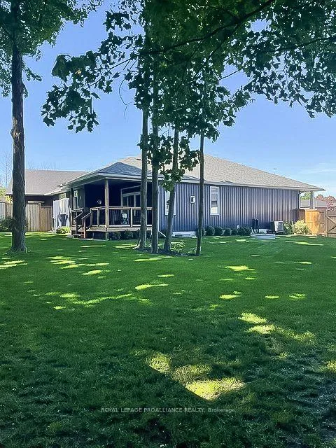 Photo 2 of 48 Schmidt Way, Quinte West, Murray Ward — HOMEH
