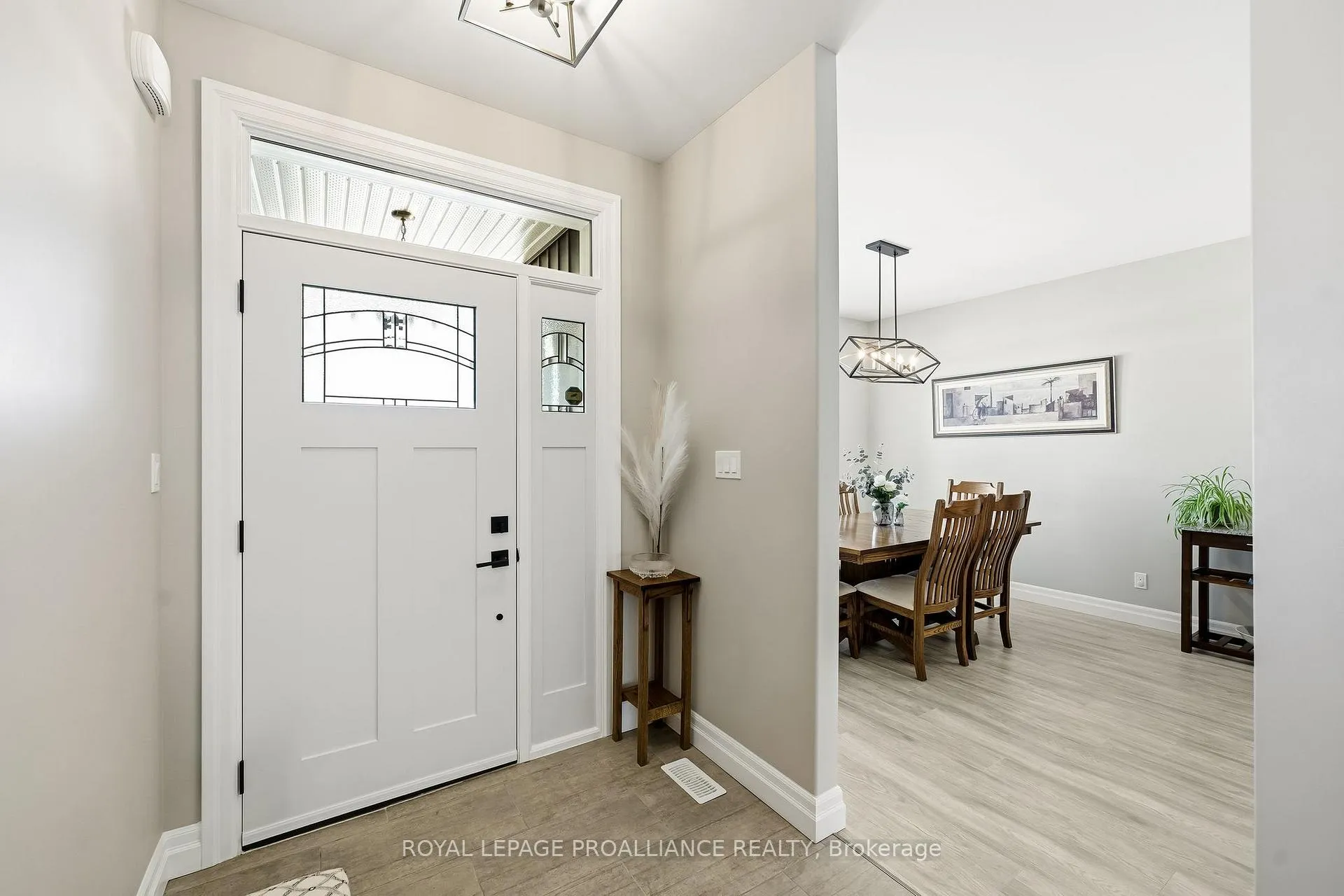 Photo 8 of 48 Schmidt Way, Quinte West, Murray Ward — HOMEH