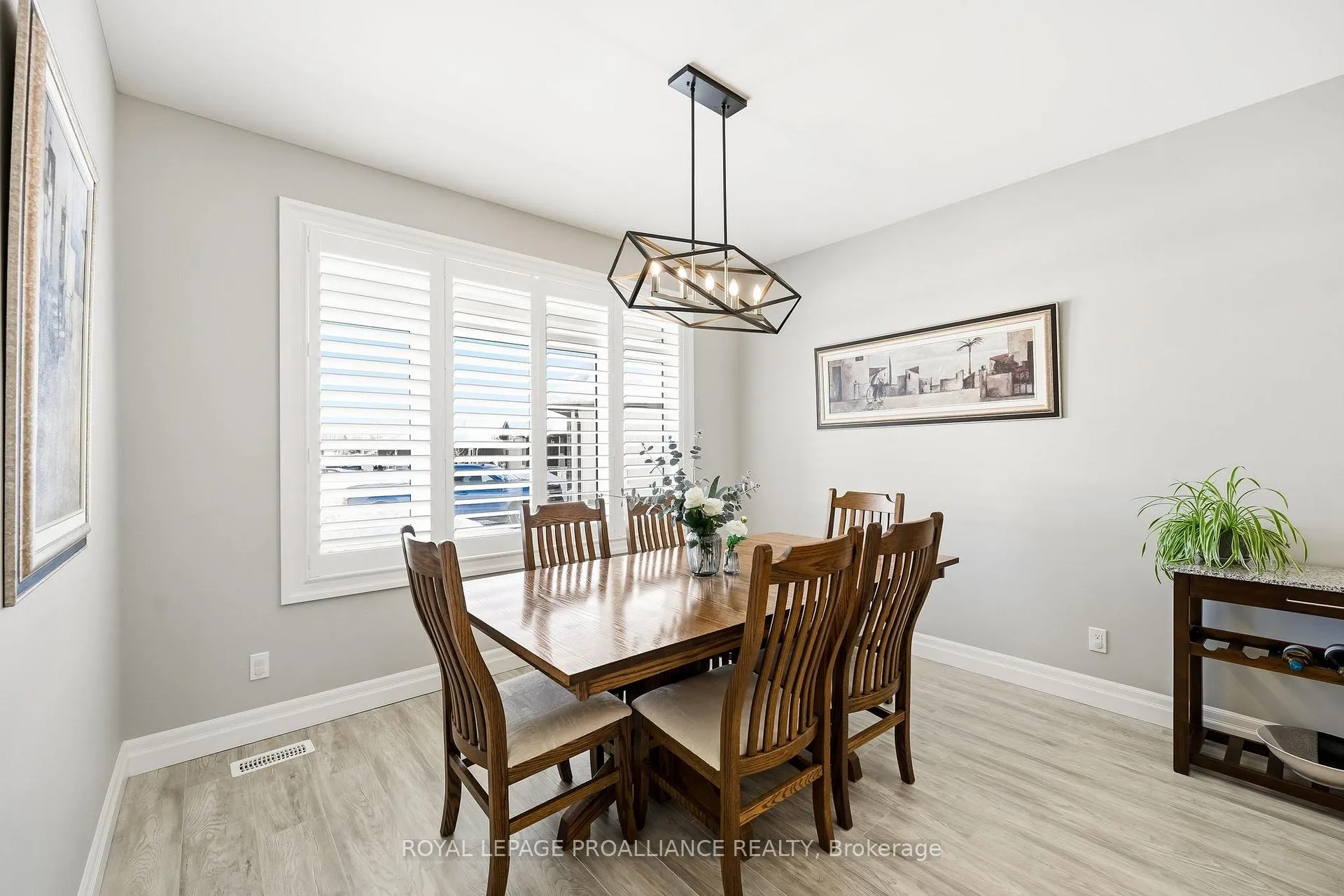 Photo 9 of 48 Schmidt Way, Quinte West, Murray Ward — HOMEH