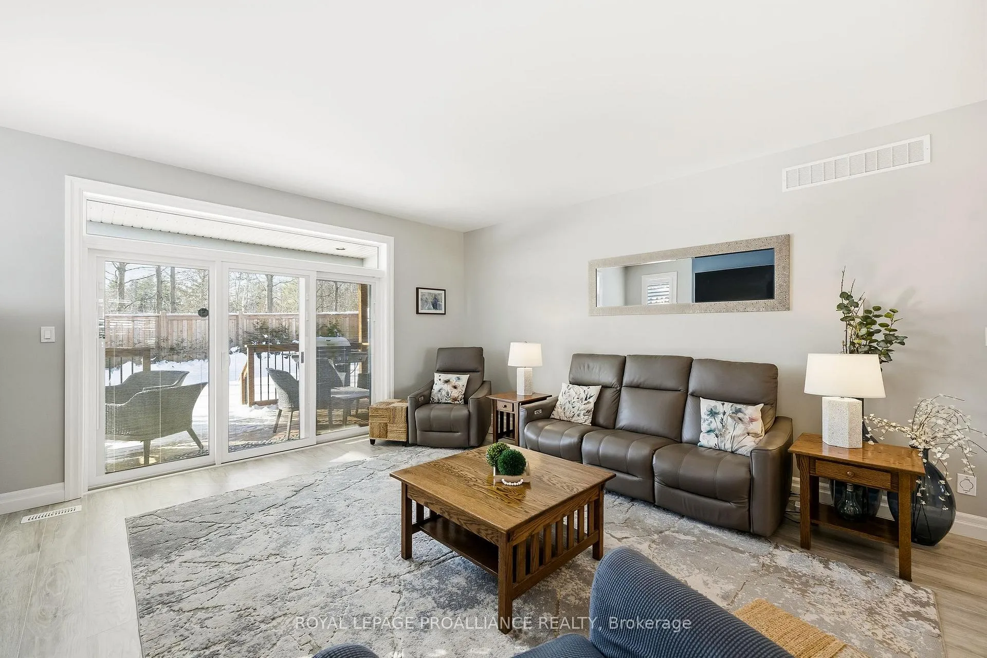 Photo 16 of 48 Schmidt Way, Quinte West, Murray Ward — HOMEH