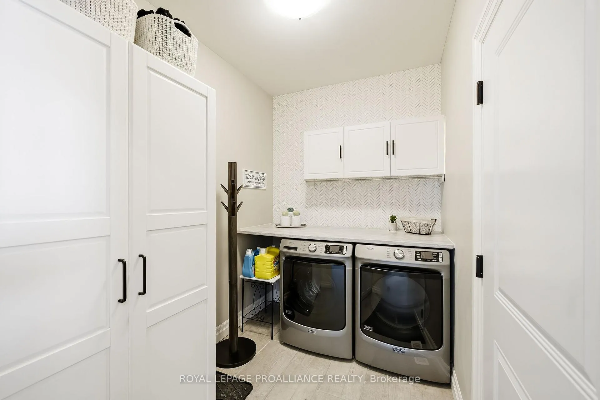Photo 30 of 48 Schmidt Way, Quinte West, Murray Ward — HOMEH