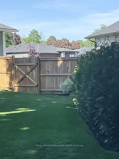 Photo 47 of 48 Schmidt Way, Quinte West, Murray Ward — HOMEH