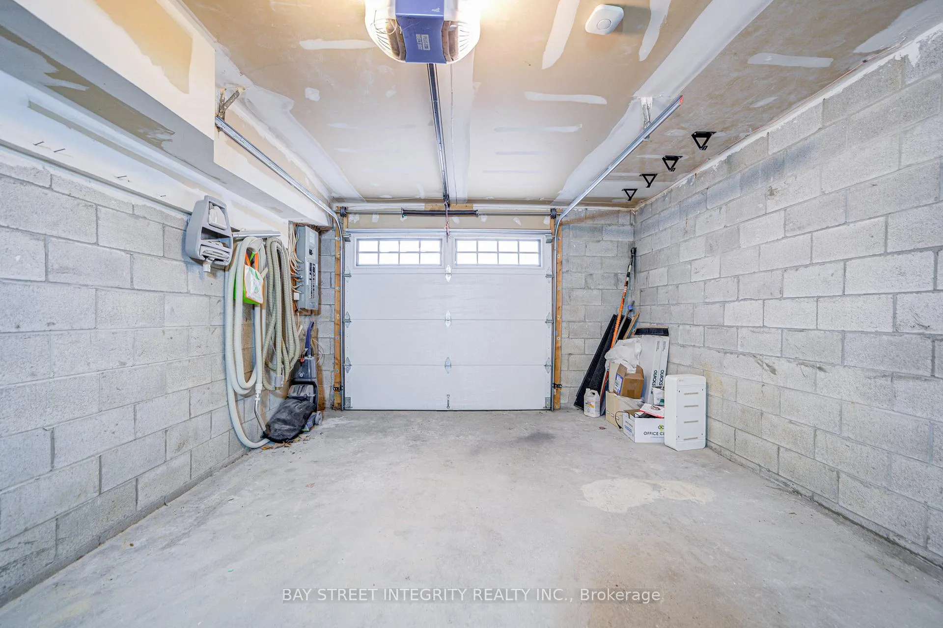 Photo 36 of 17 Frankdale Avenue, Toronto, Danforth Village-East York — HOMEH