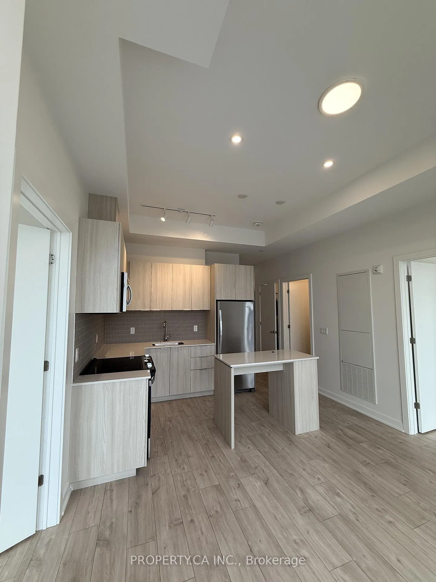 Photo 1 of Unit 817, 720 Whitlock Avenue, Milton, Cobban — HOMEH
