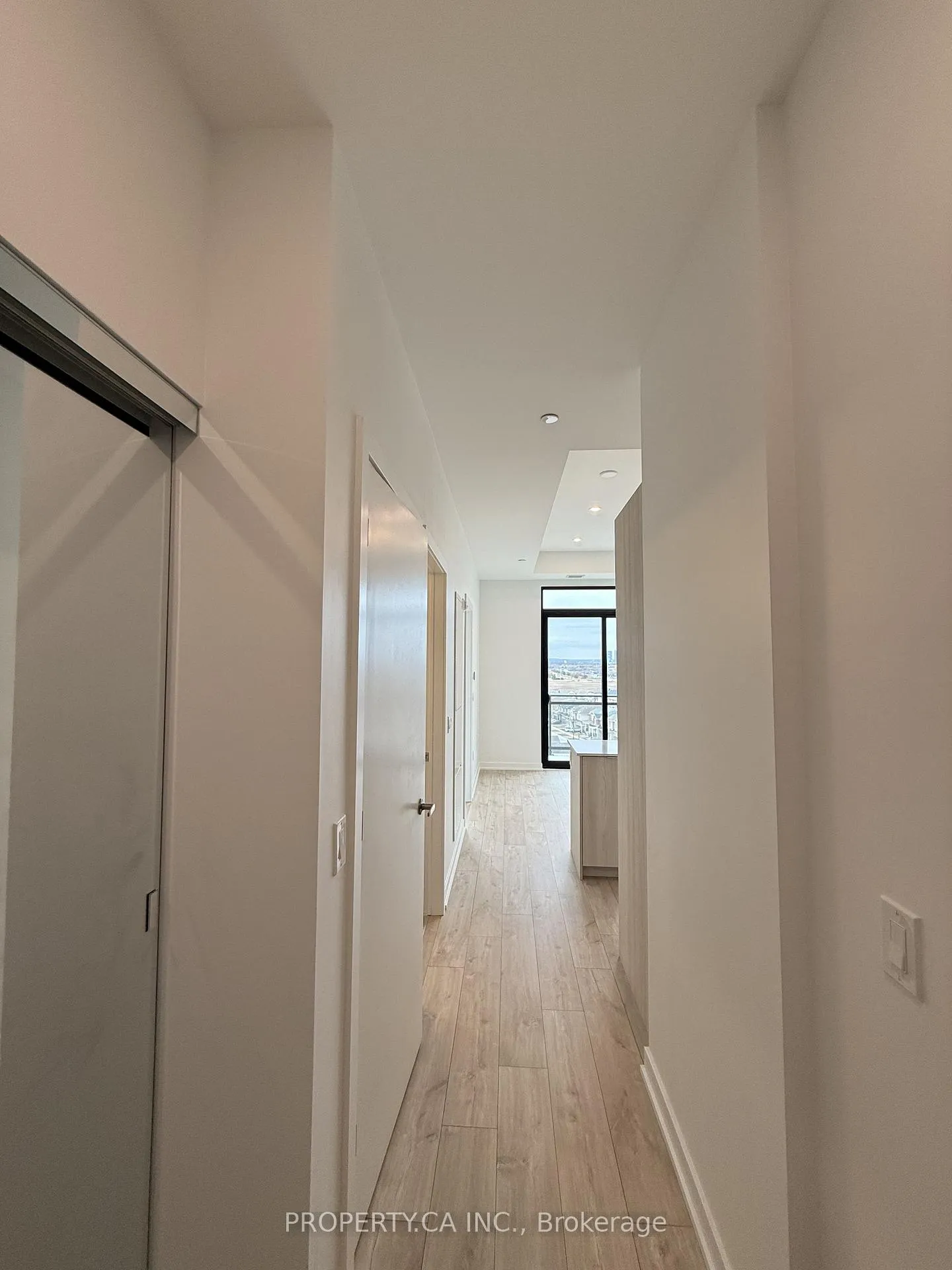 Photo 2 of Unit 817, 720 Whitlock Avenue, Milton, Cobban — HOMEH