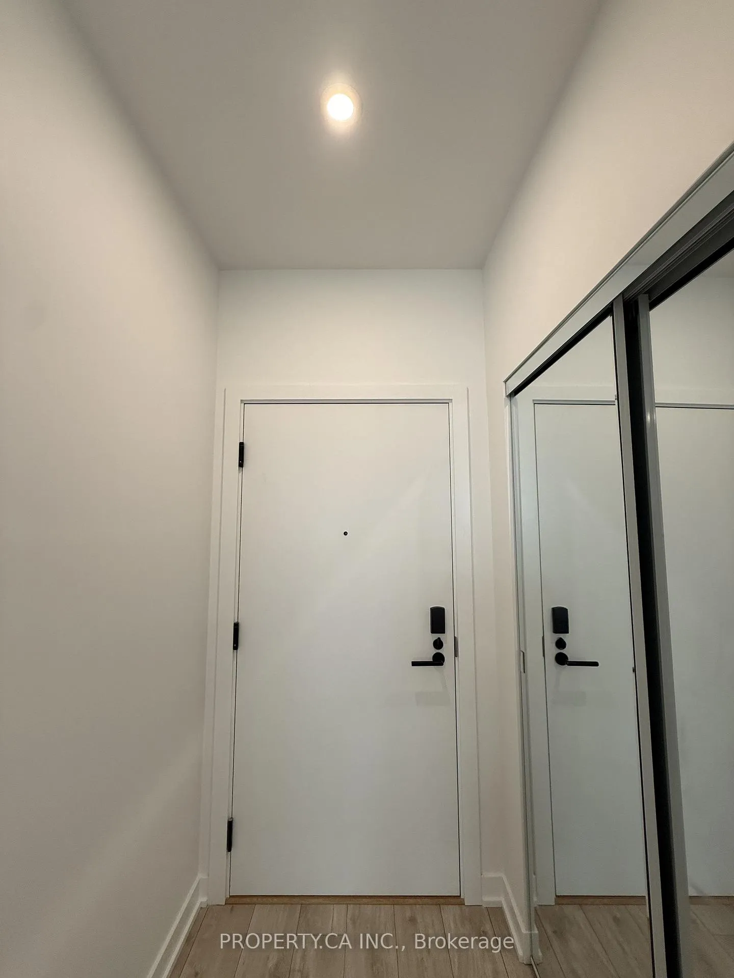 Photo 3 of Unit 817, 720 Whitlock Avenue, Milton, Cobban — HOMEH