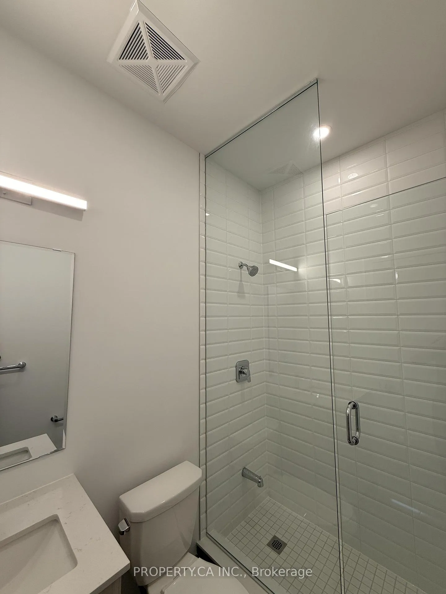 Photo 10 of Unit 817, 720 Whitlock Avenue, Milton, Cobban — HOMEH