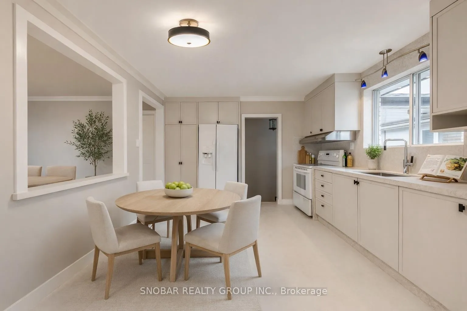 Photo 3 of 47 Bucksburn Road, Etobicoke, West Humber-Clairville — HOMEH