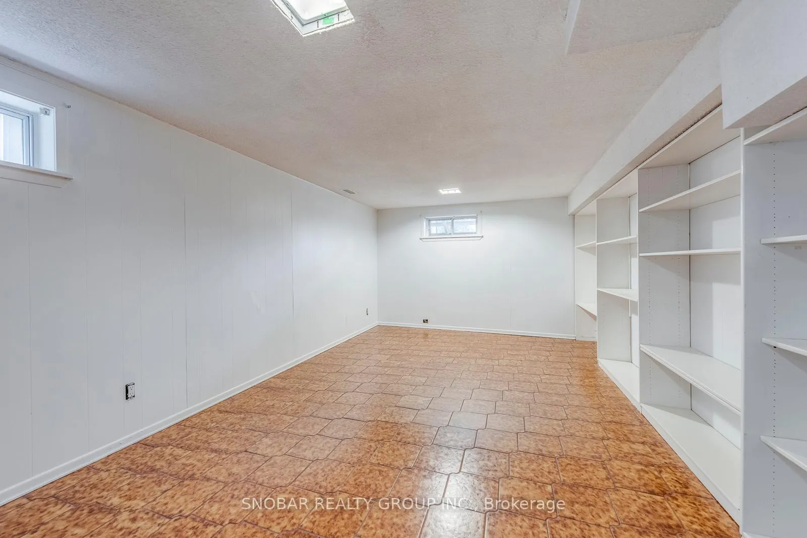 Photo 29 of 47 Bucksburn Road, Etobicoke, West Humber-Clairville — HOMEH