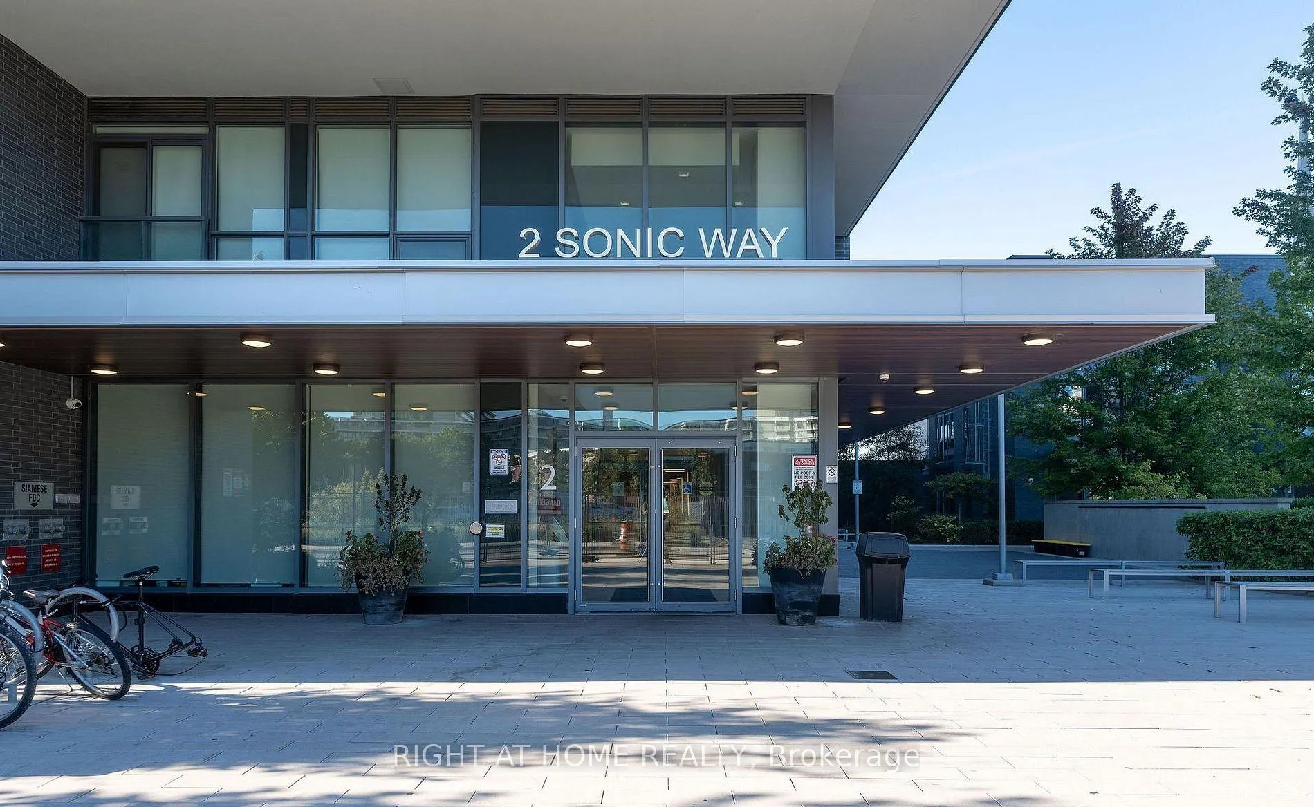 Photo 3 of Unit 310, 2 sonic Way, Toronto, Flemingdon Park — HOMEH