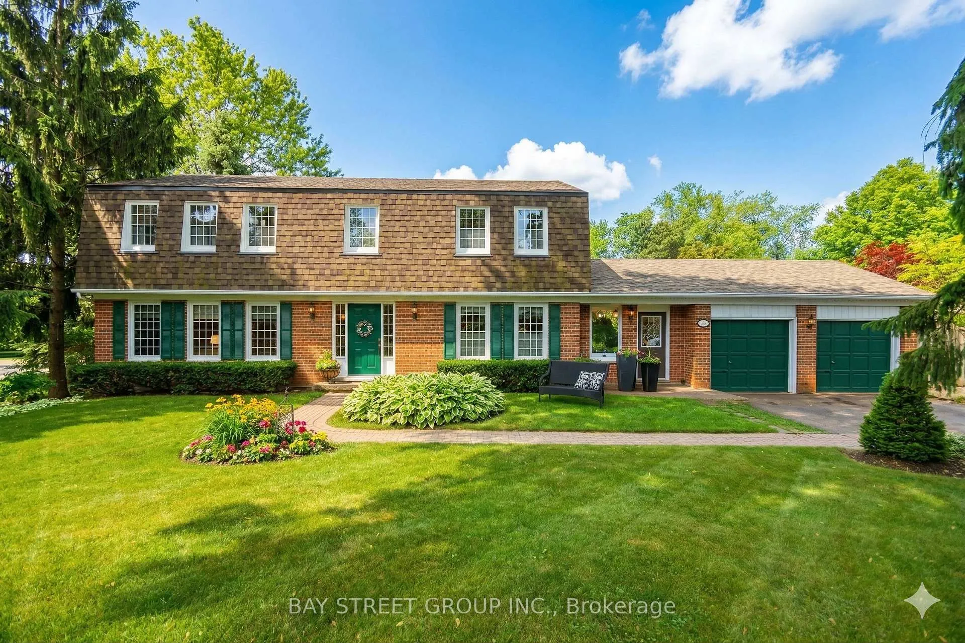 Photo 1 of 2374 Bennington Gate, Oakville, Ford — HOMEH