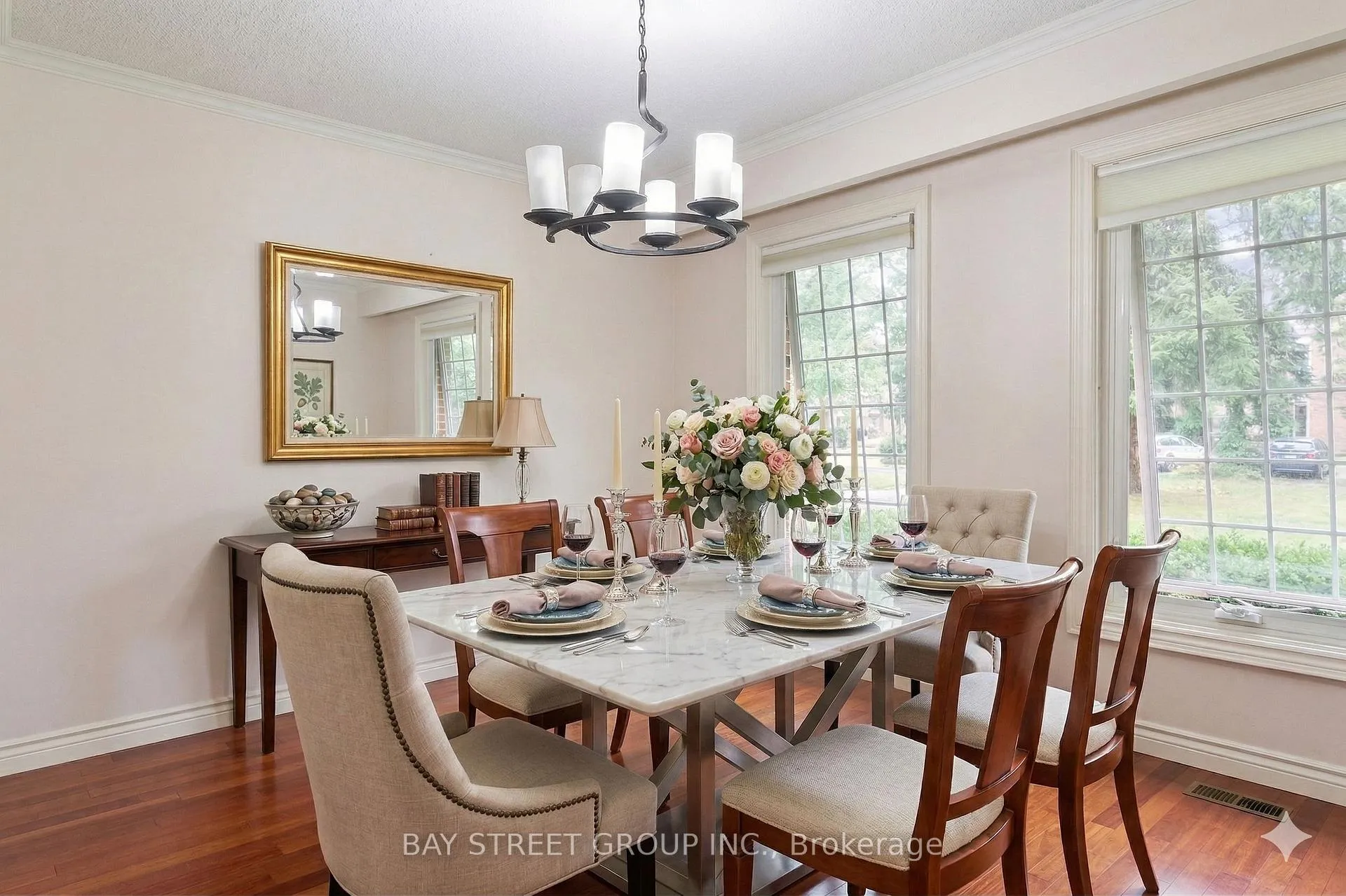 Photo 6 of 2374 Bennington Gate, Oakville, Ford — HOMEH