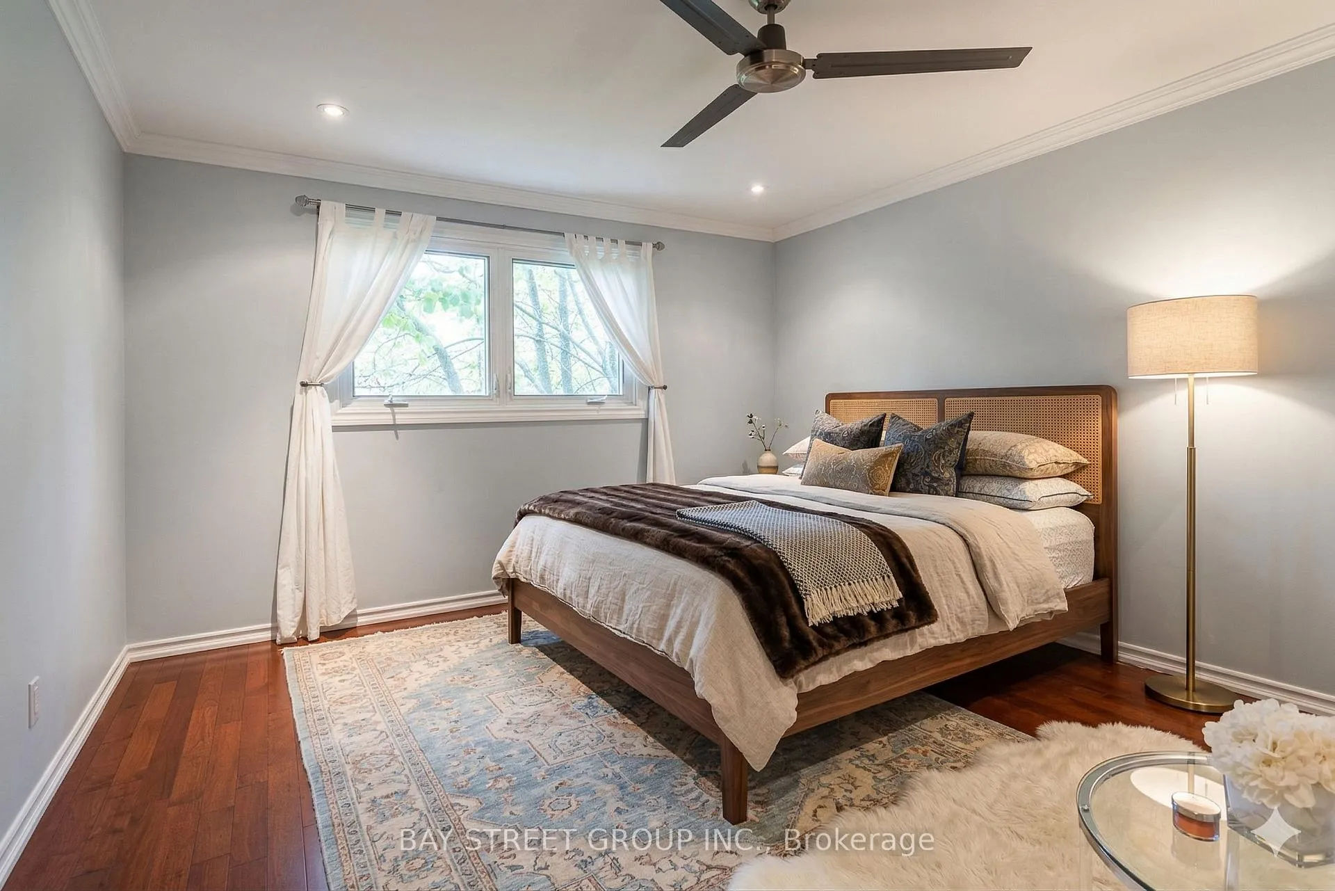 Photo 14 of 2374 Bennington Gate, Oakville, Ford — HOMEH