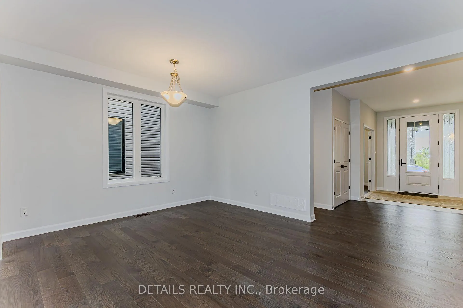 Photo 8 of 583 Anchor Circle, Ottawa, Mahogany Community — HOMEH