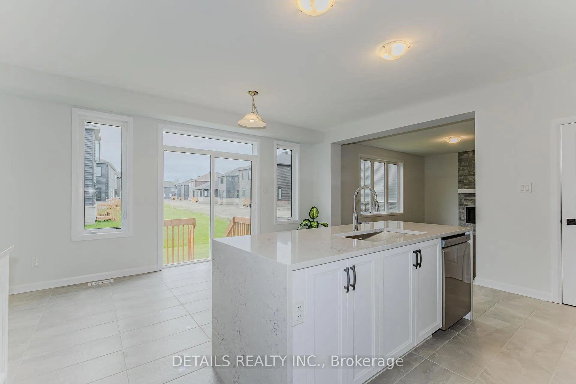 Photo 20 of 583 Anchor Circle, Ottawa, Mahogany Community — HOMEH