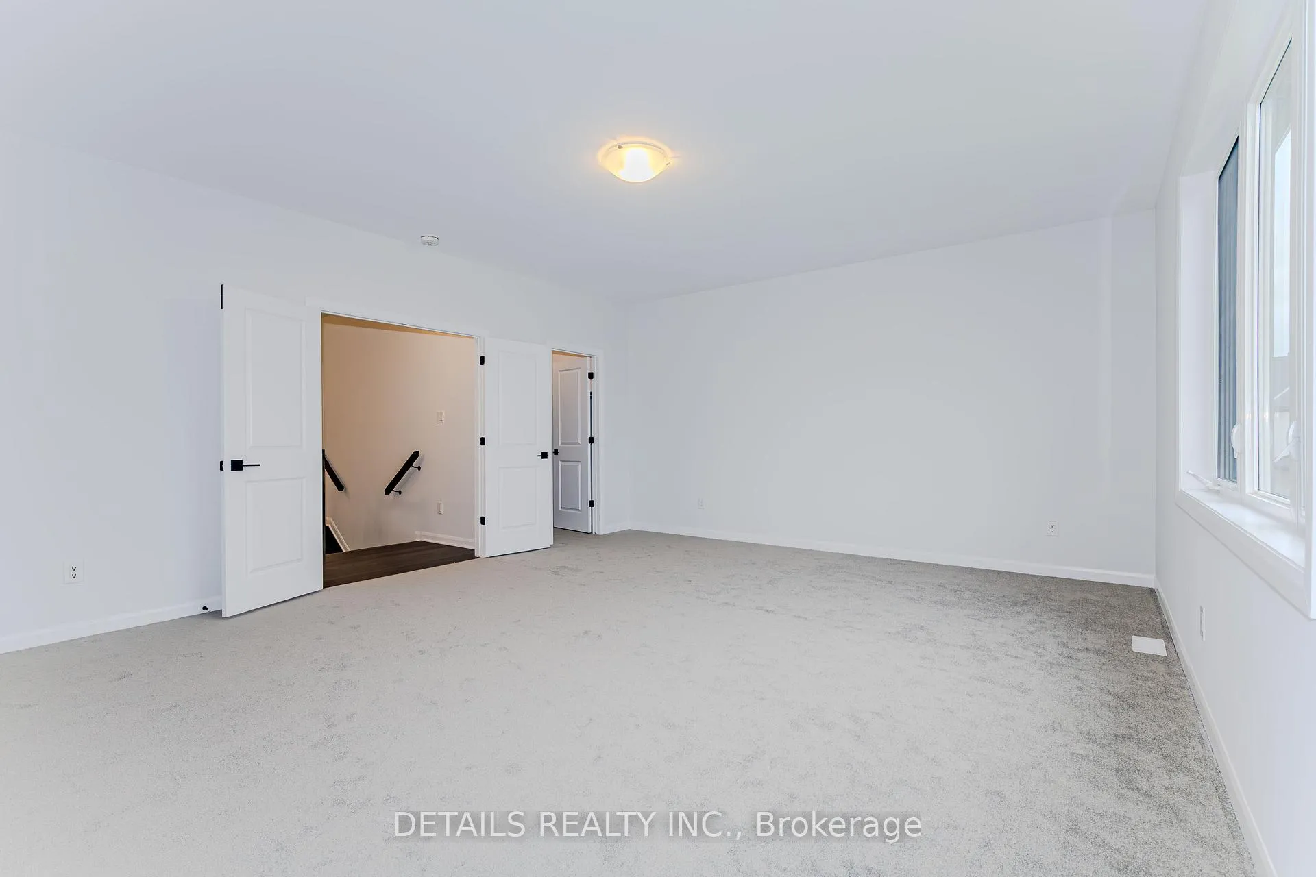 Photo 26 of 583 Anchor Circle, Ottawa, Mahogany Community — HOMEH