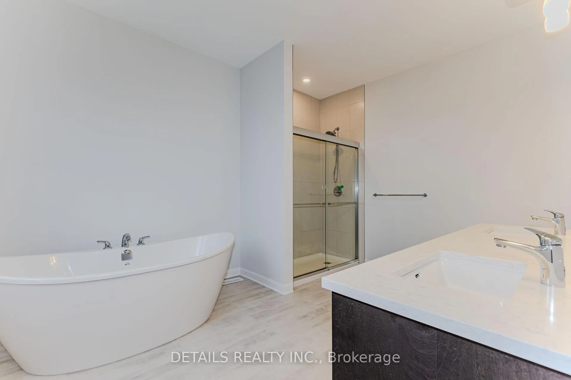 Photo 29 of 583 Anchor Circle, Ottawa, Mahogany Community — HOMEH