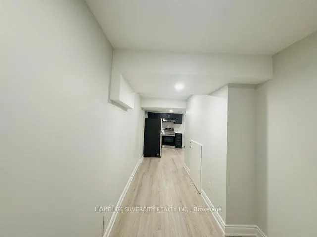 Photo 5 of Unit Bsmnt, 104 Stilton Avenue, Vaughan, Kleinburg — HOMEH