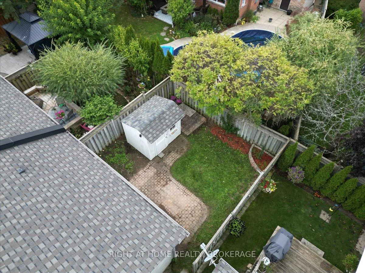 Photo 32 of 33 Atwood Avenue, Halton Hills, Georgetown — HOMEH