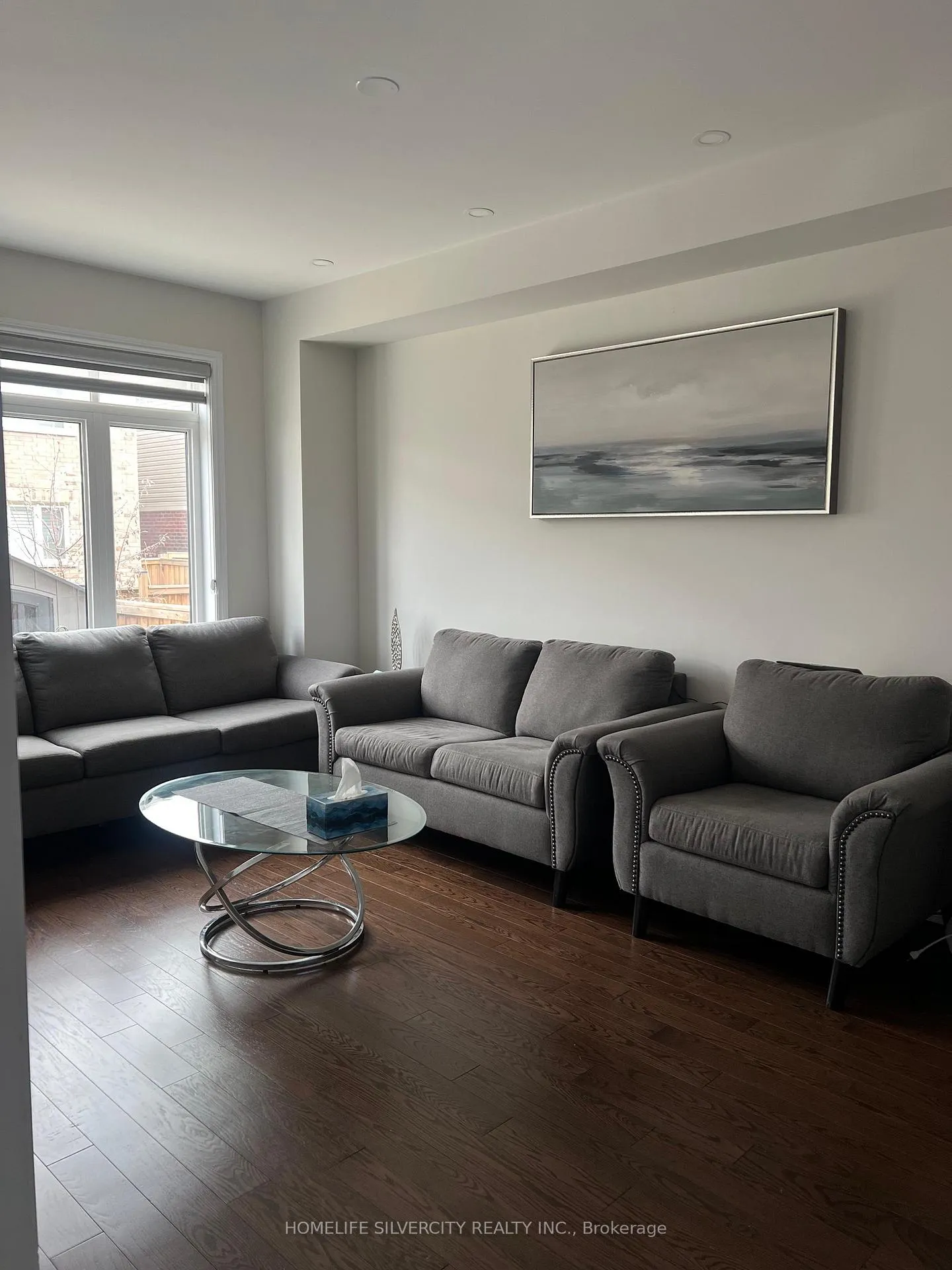 Photo 3 of 88 Roulette Crescent, Brampton, Northwest Brampton — HOMEH