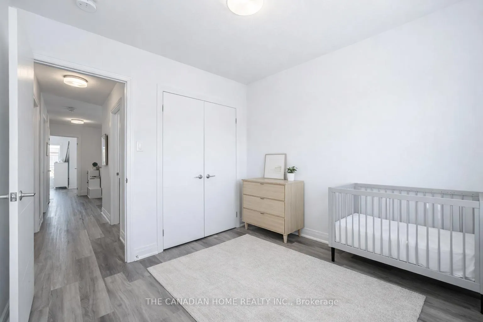 Photo 8 of 41 Steele Crescent, Guelph, St. Patrick's Ward — HOMEH
