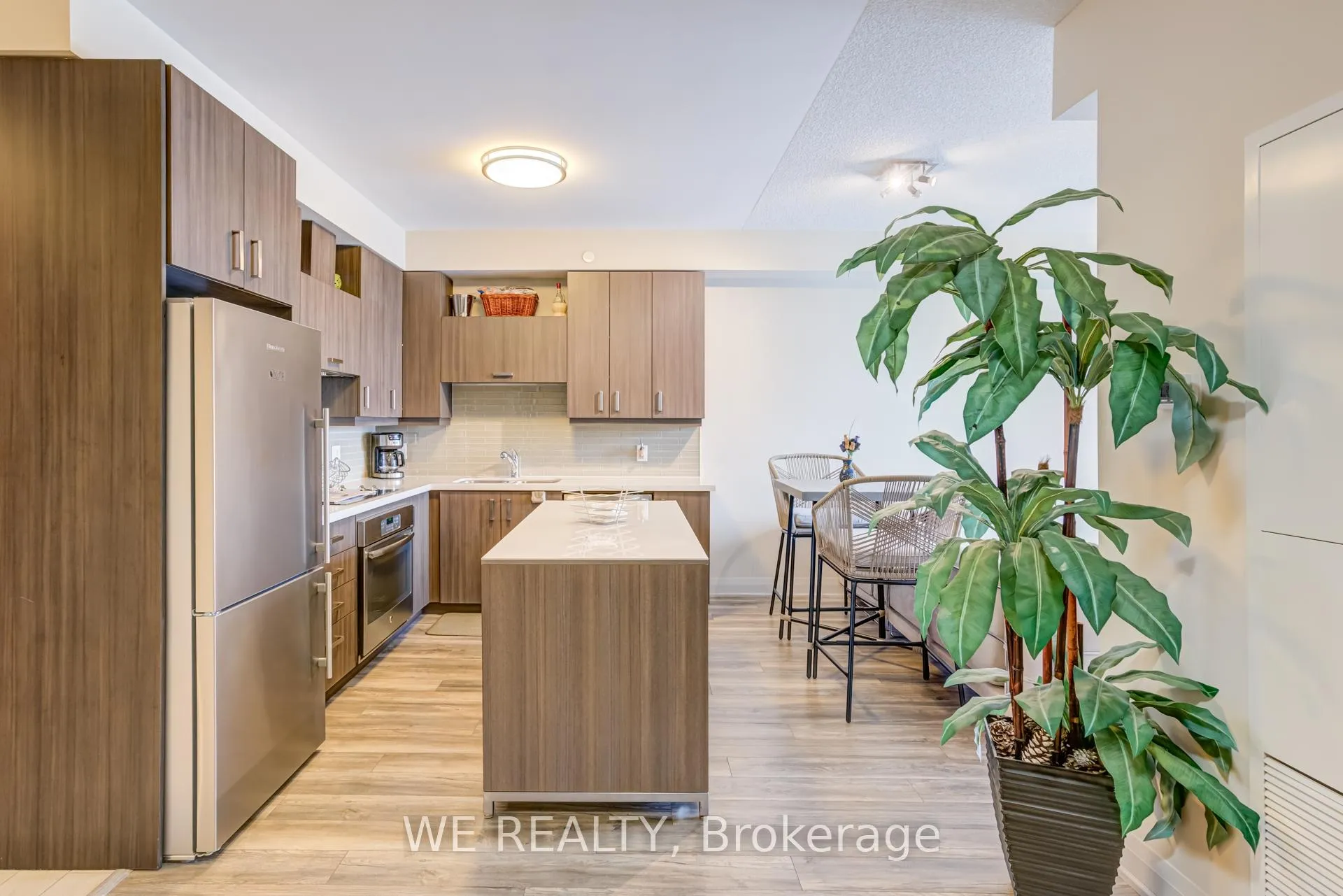 Photo 1 of Unit 316, 28 Uptown Drive, Markham, Unionville — HOMEH