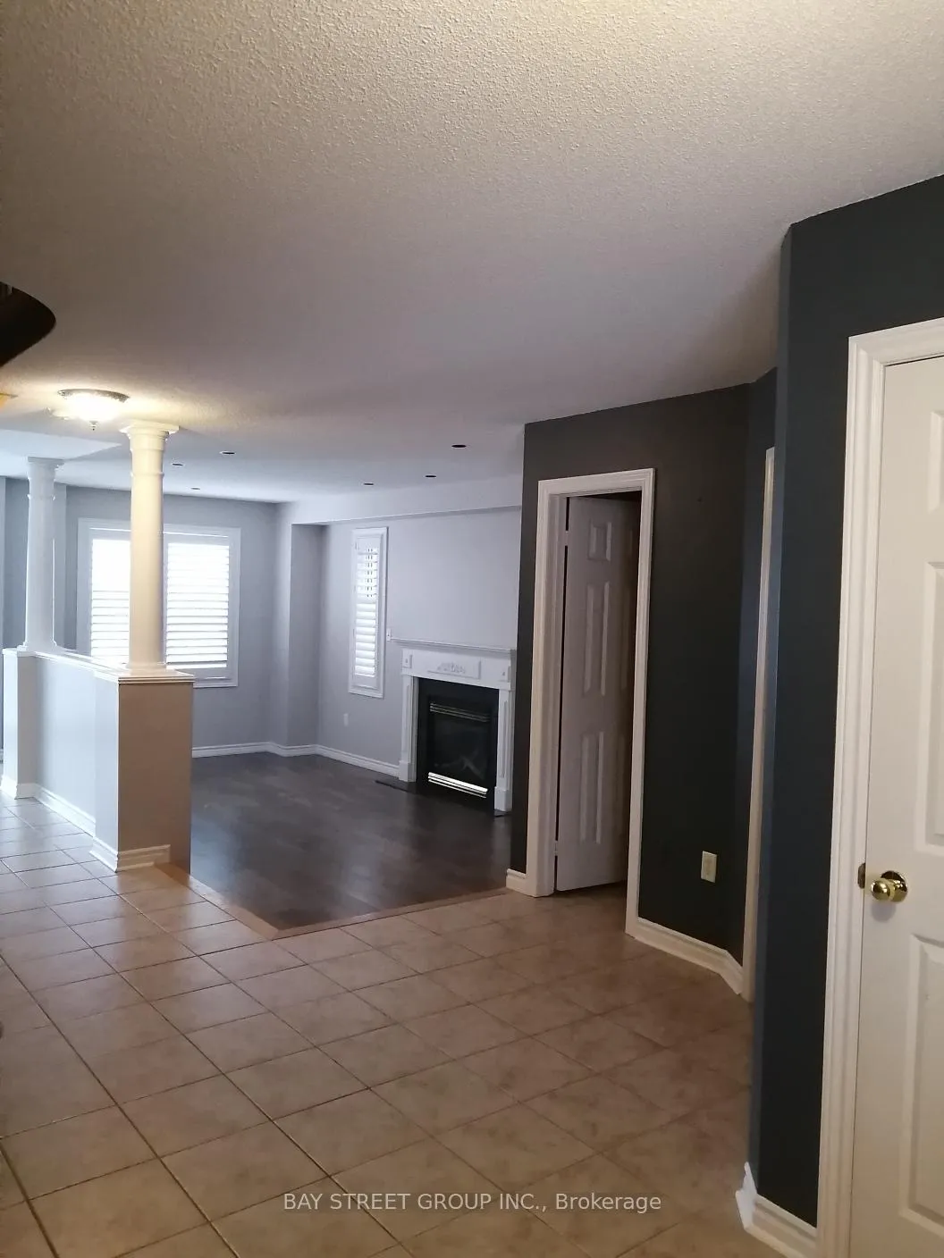 Photo 3 of 311 Stanley Street, Barrie, East Bayfield — HOMEH