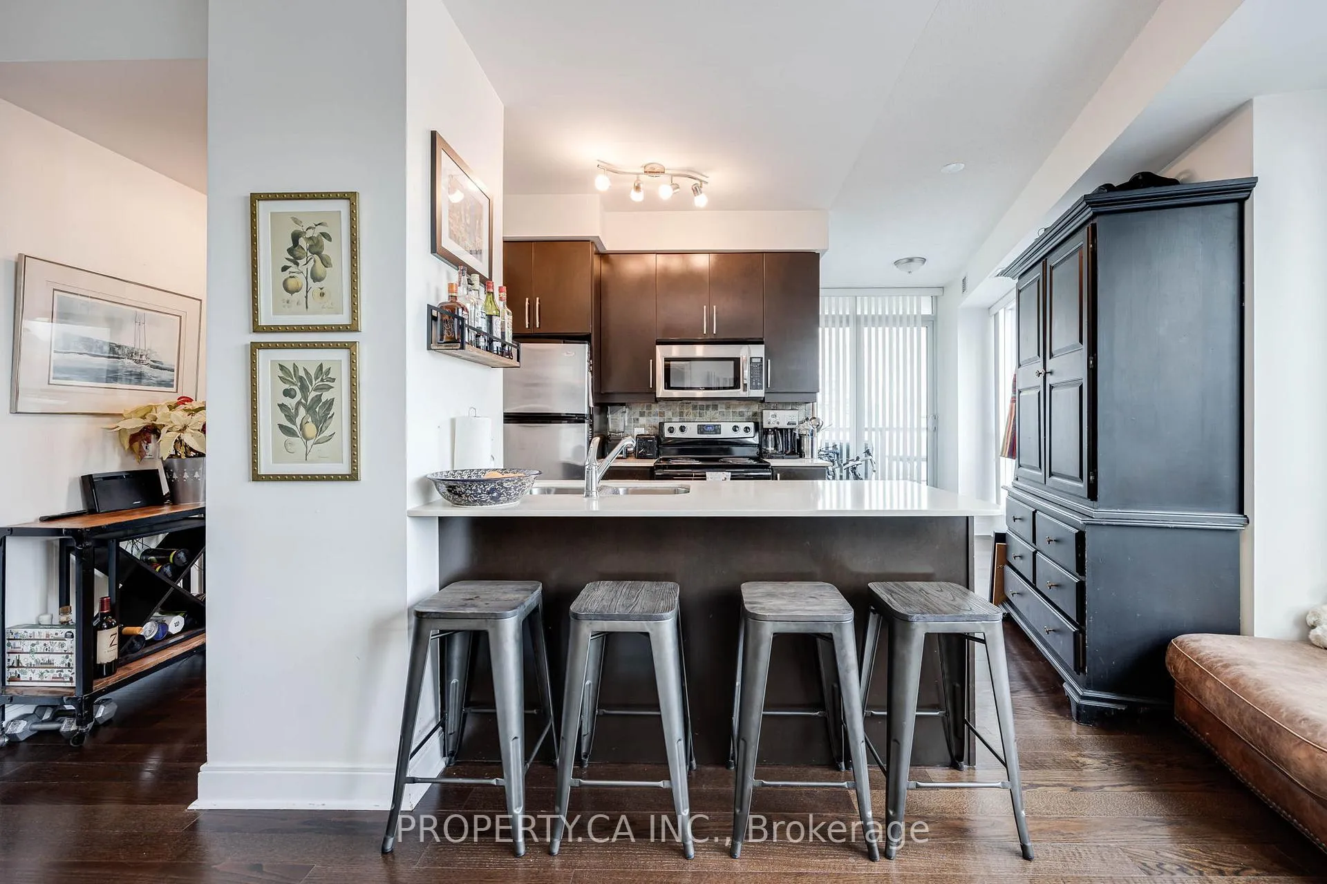 Photo 2 of Unit 706E, 38 The Esplanade, Toronto, Waterfront Communities — HOMEH