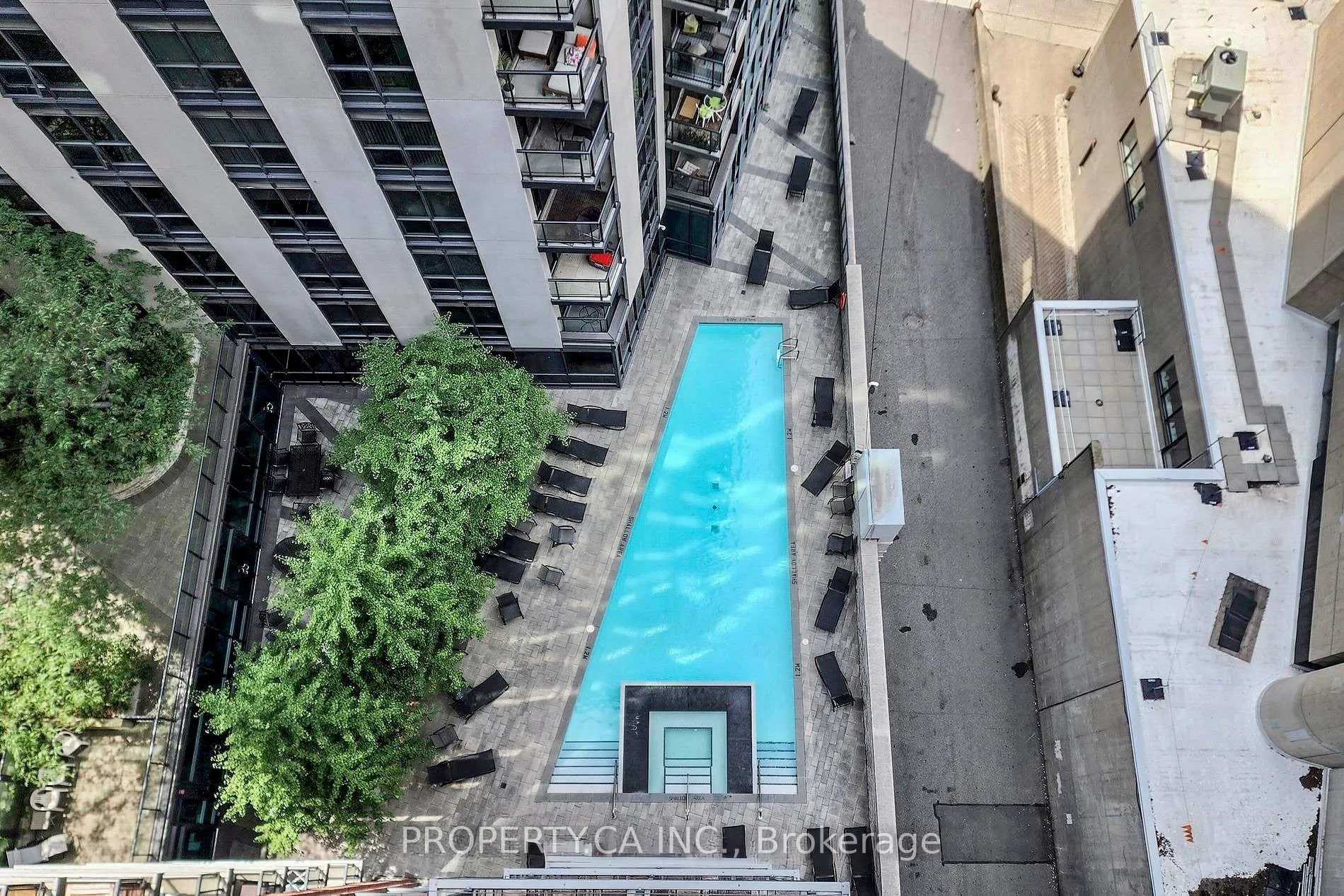 Photo 4 of Unit 706E, 38 The Esplanade, Toronto, Waterfront Communities — HOMEH