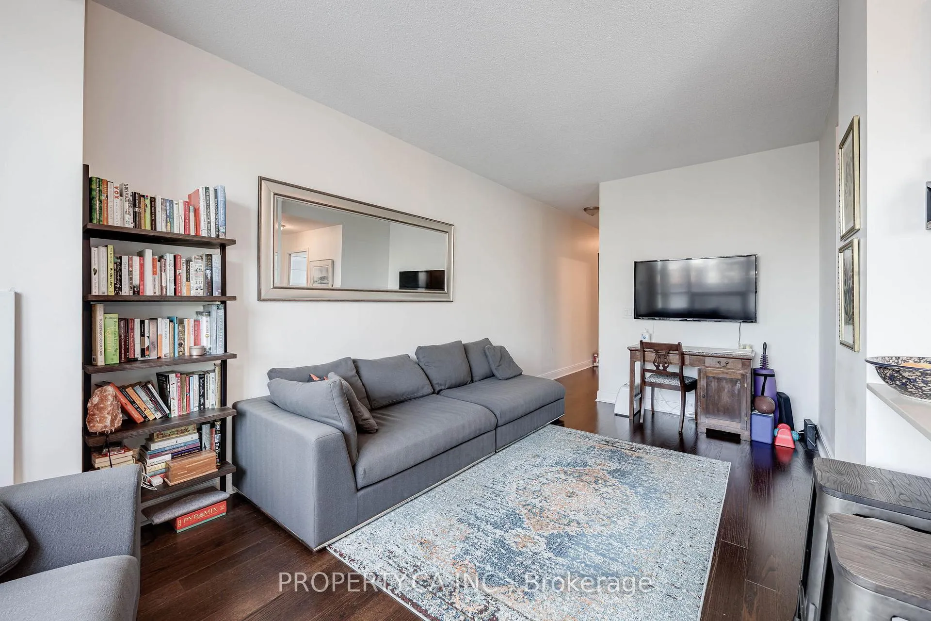 Photo 8 of Unit 706E, 38 The Esplanade, Toronto, Waterfront Communities — HOMEH