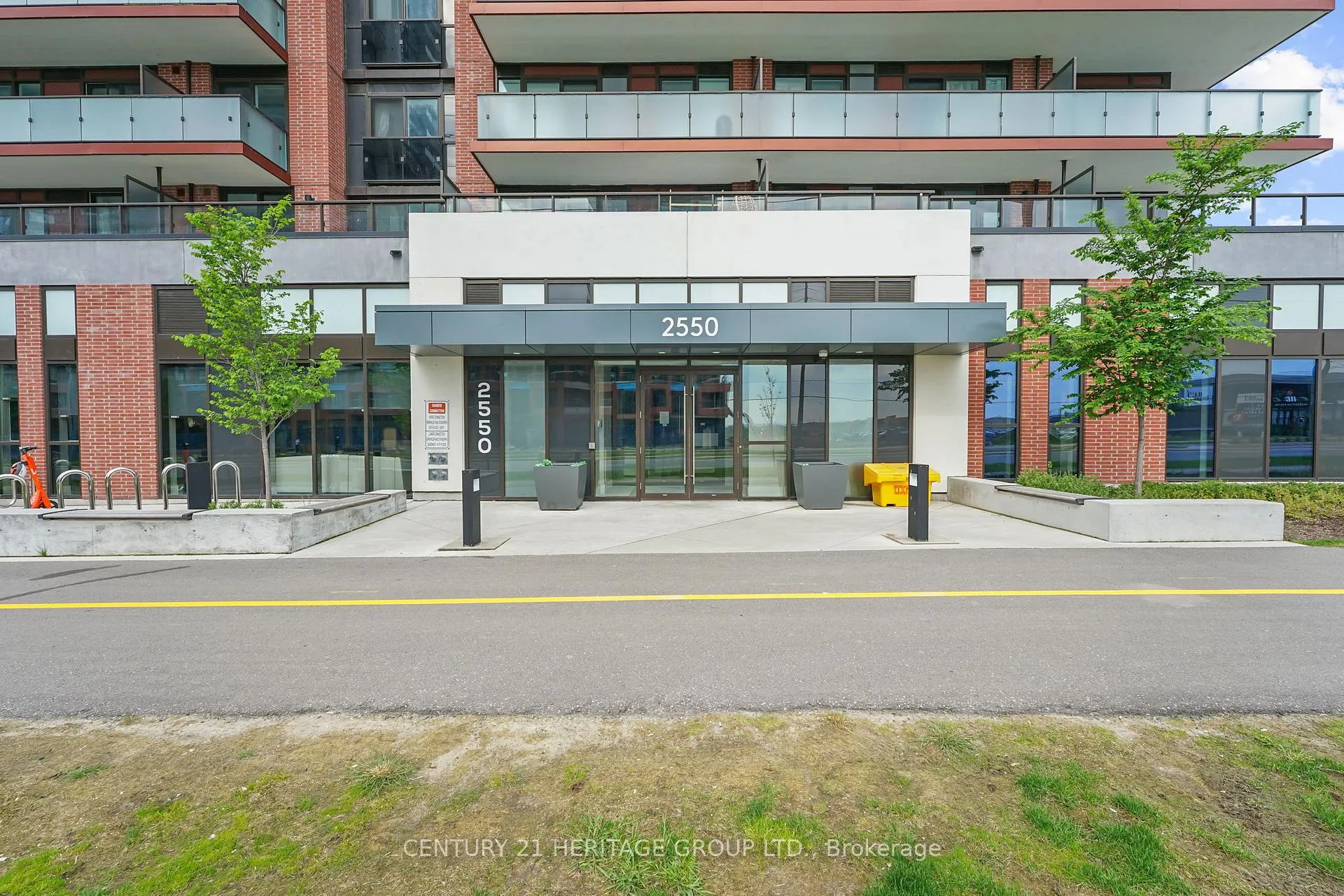 Photo 2 of Unit 2203, 2550 Simcoe Street, Oshawa, Windfields — HOMEH
