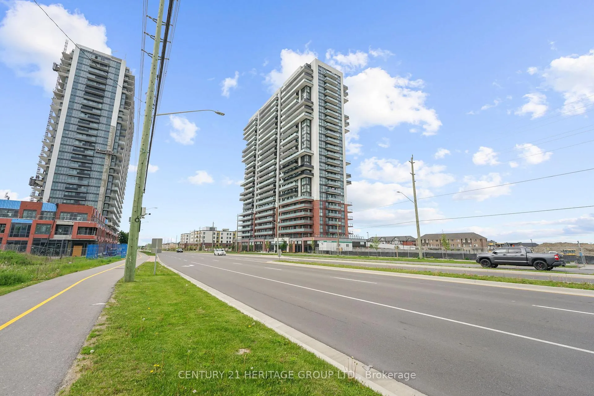 Photo 3 of Unit 2203, 2550 Simcoe Street, Oshawa, Windfields — HOMEH