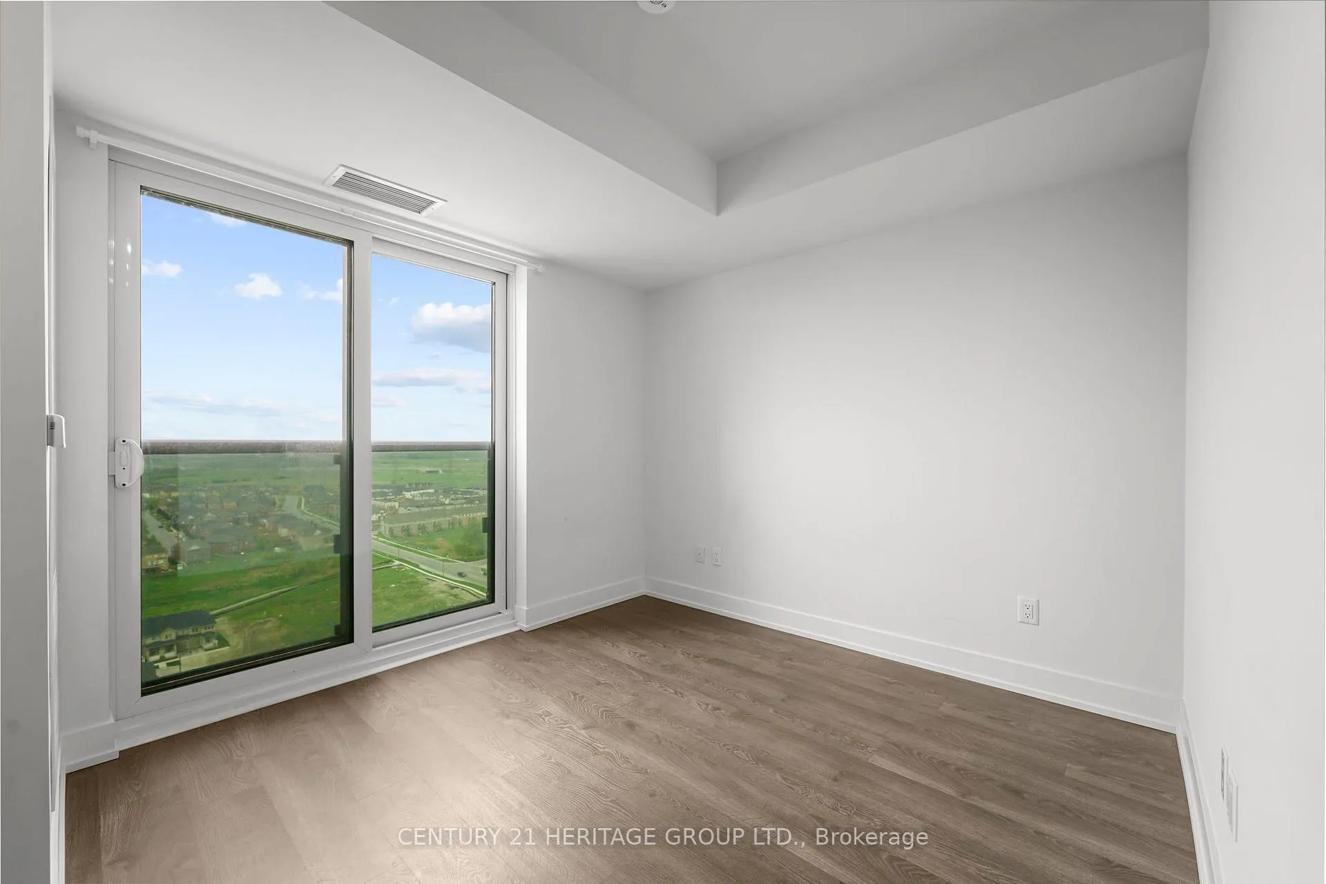 Photo 17 of Unit 2203, 2550 Simcoe Street, Oshawa, Windfields — HOMEH