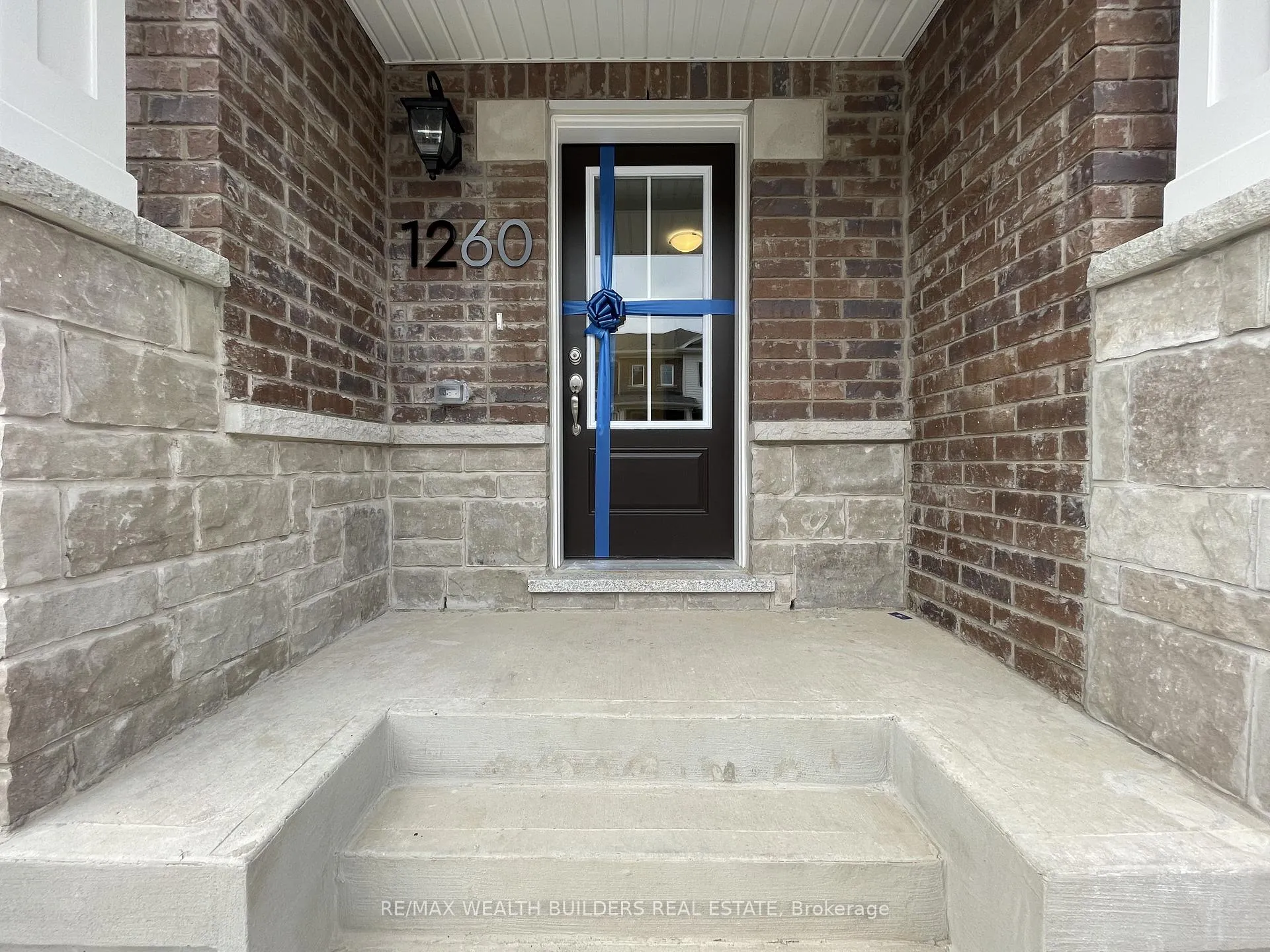 Photo 1 of 1260 Wintergreen Place, Milton, Cobban — HOMEH