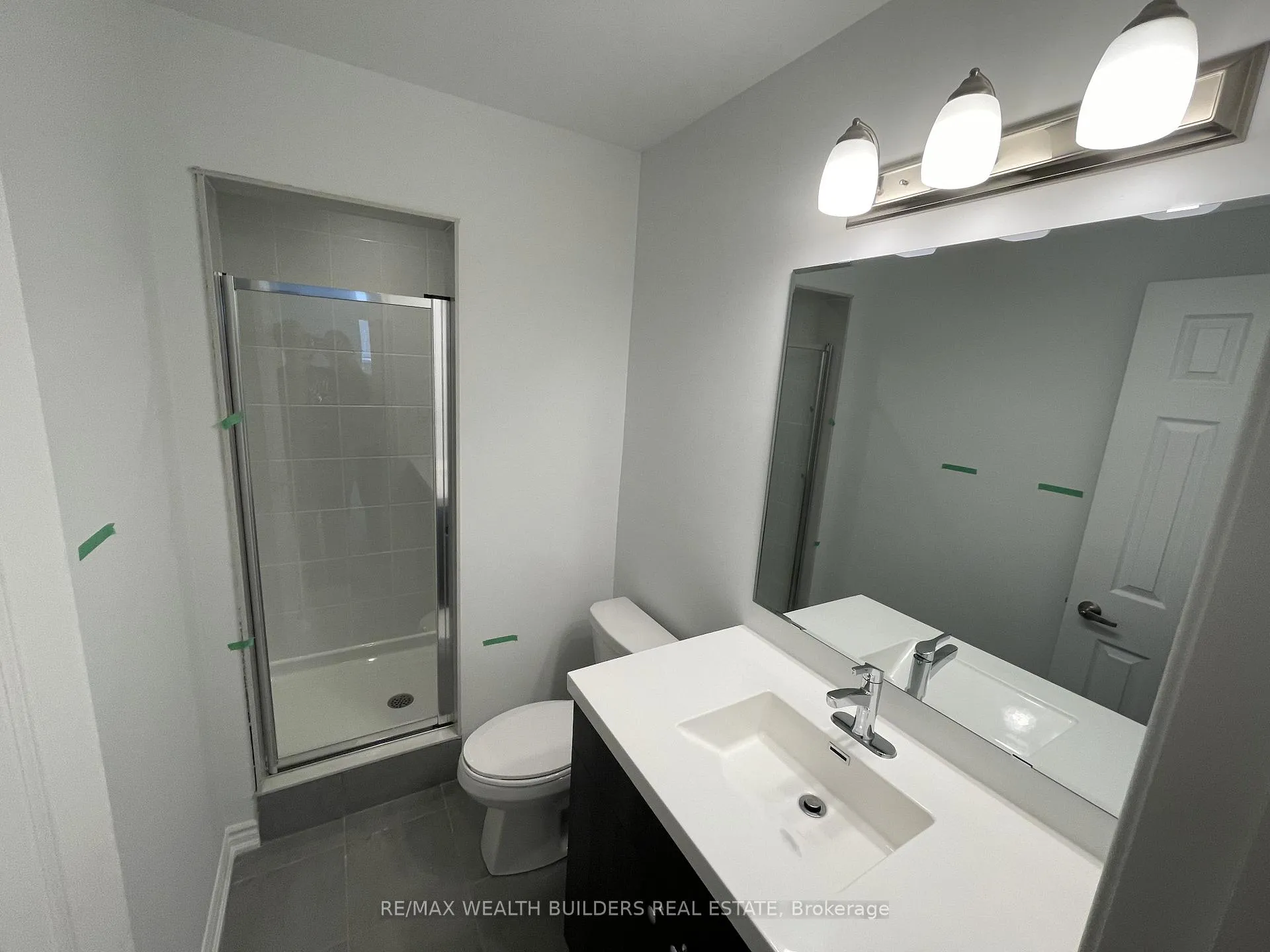 Photo 23 of 1260 Wintergreen Place, Milton, Cobban — HOMEH