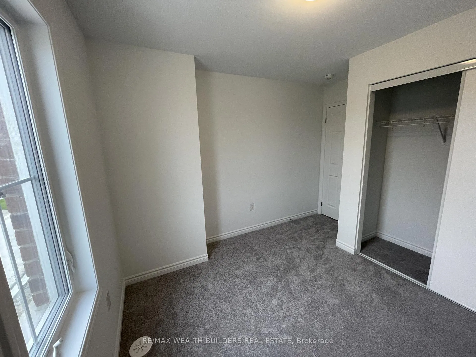 Photo 26 of 1260 Wintergreen Place, Milton, Cobban — HOMEH