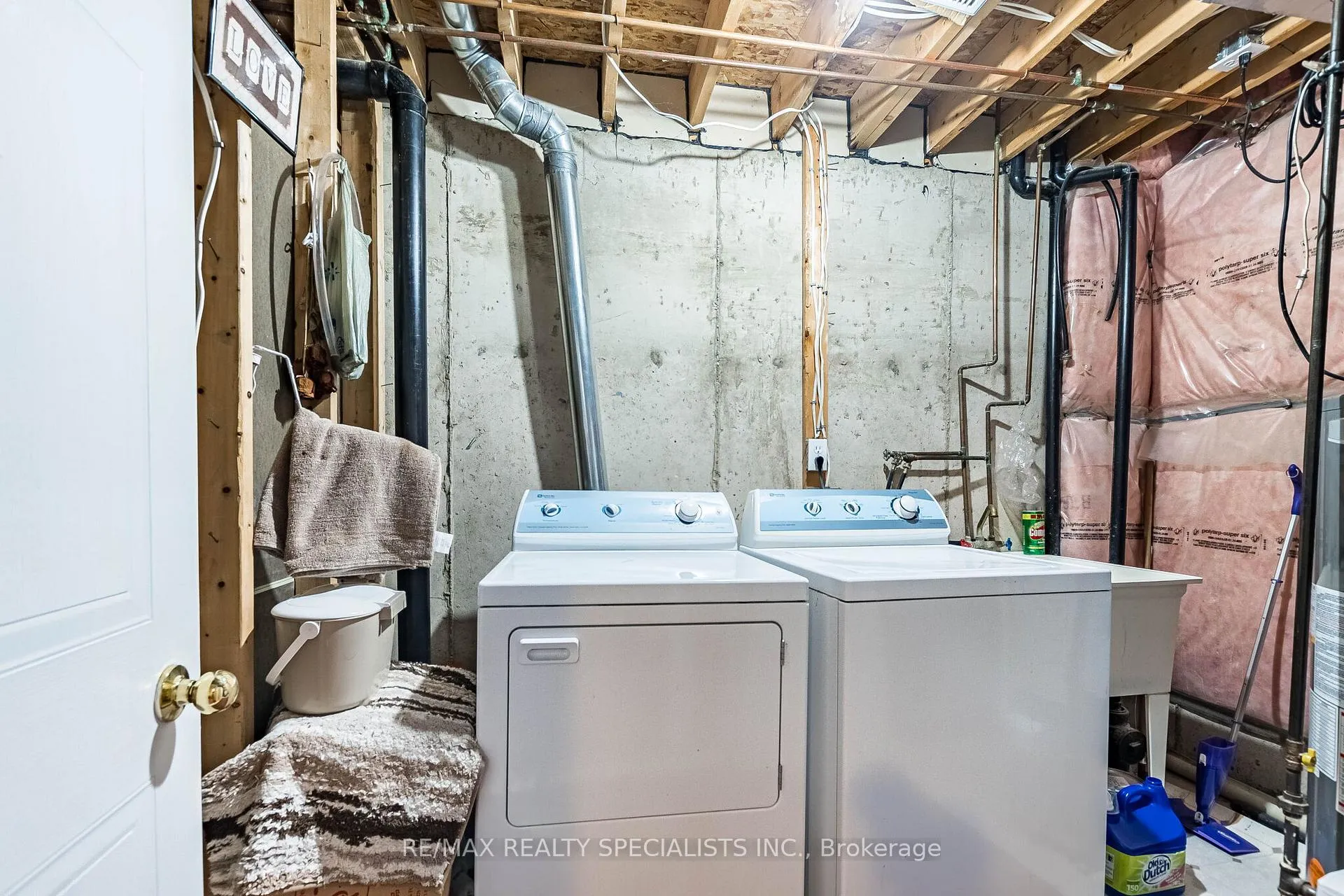 Photo 41 of 48 Saddletree Trail, Brampton, Brampton West — HOMEH