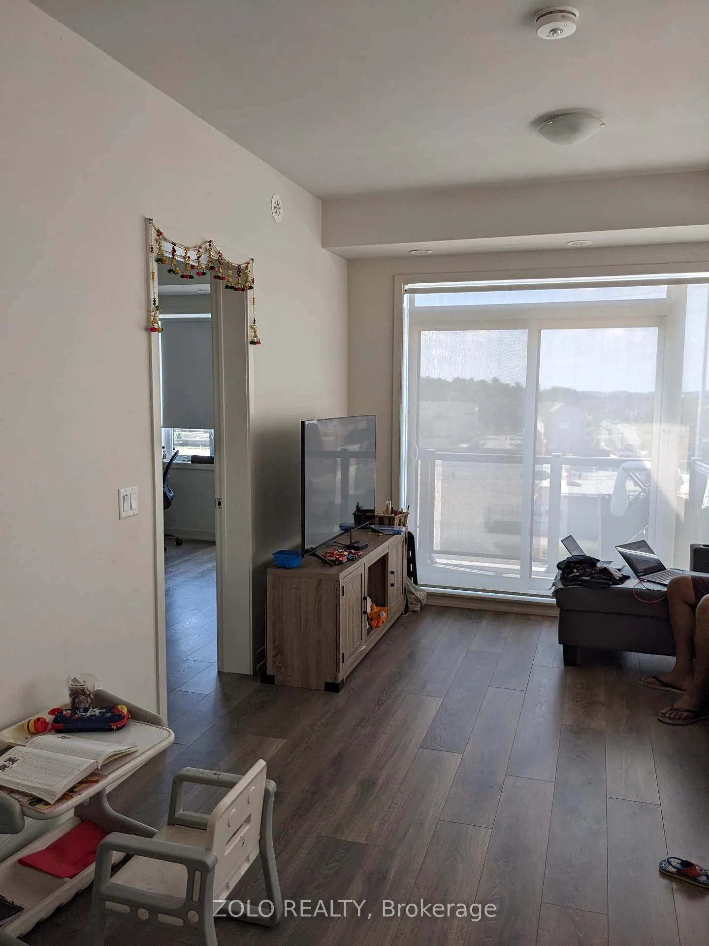 Photo 10 of Unit 13, 58 Sky Harbour Drive, Brampton, Bram West — HOMEH